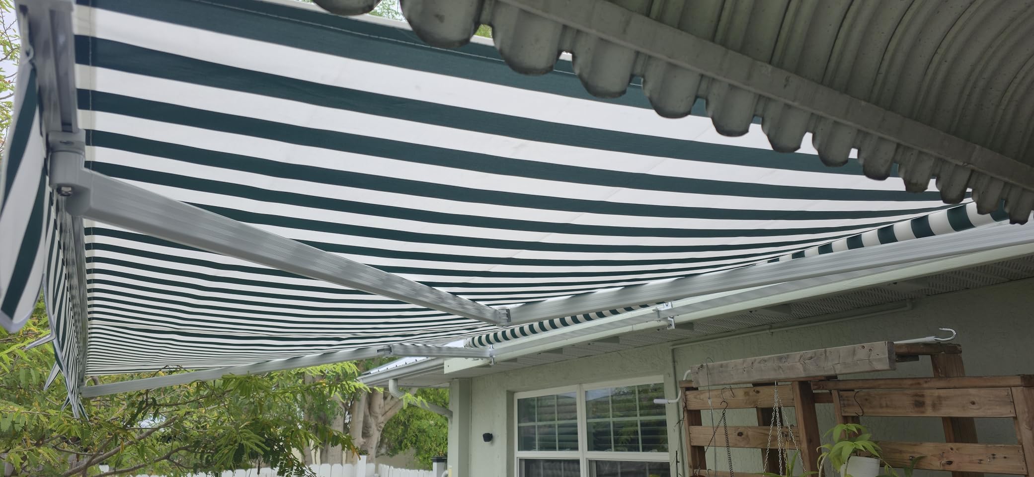 Aoxun 12x10FT Manual Retractable Awning for Outside with Crank Handle | Retractable Outdoor Patio Sun Shade, Durable Waterproof Polyester Fabric, UV Protection PA Coated for Backyard, Deck, or Window customer photo 2