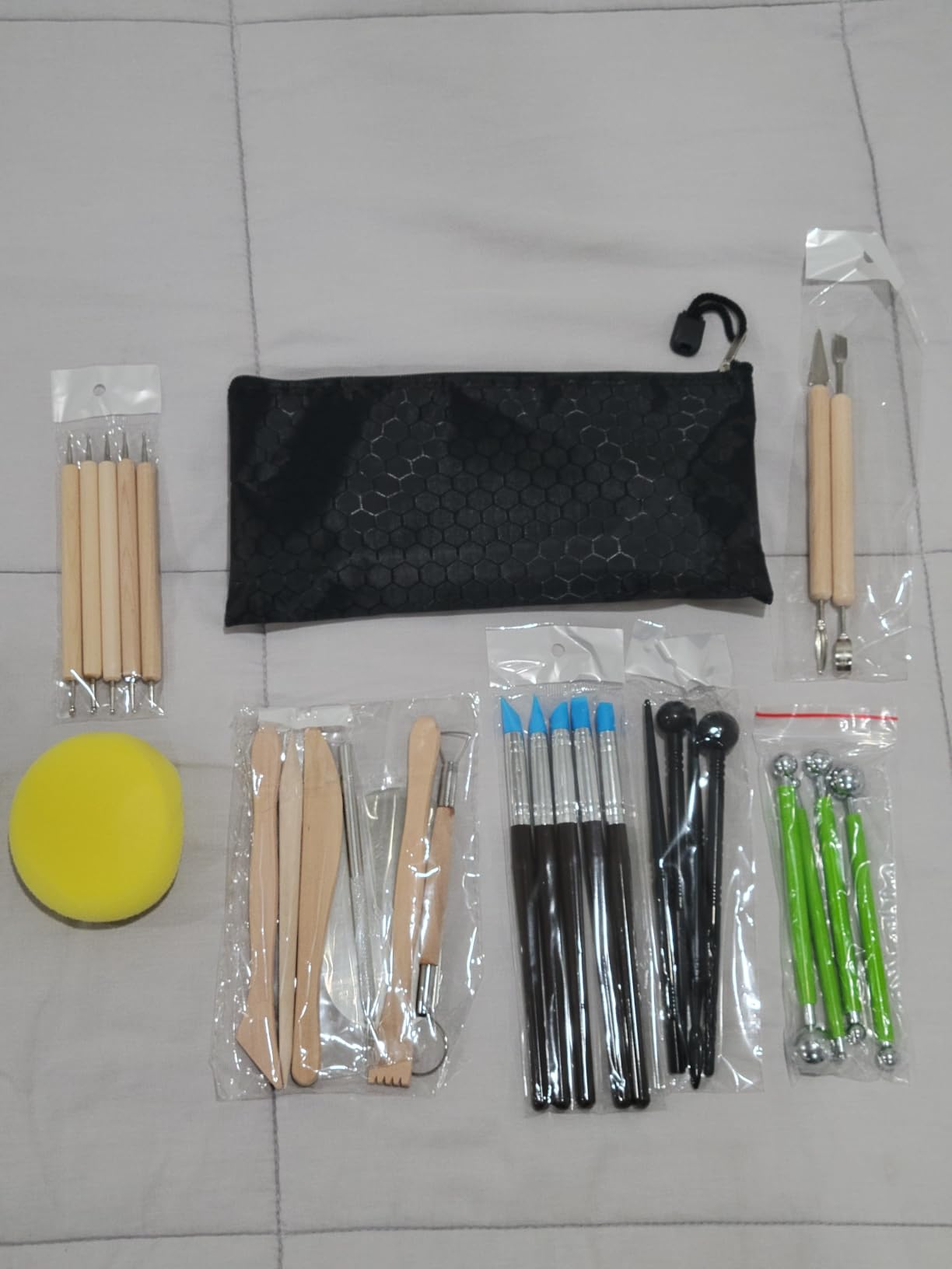 Leyclub 29 PCS Clay Tool, Clay Sculpting Tools Kit, Pottery Tools Can be Used for Stippling, Carving, Molding, and Shaping Clay Crafts, for Beginners, Hobbyists, Artists customer photo 2