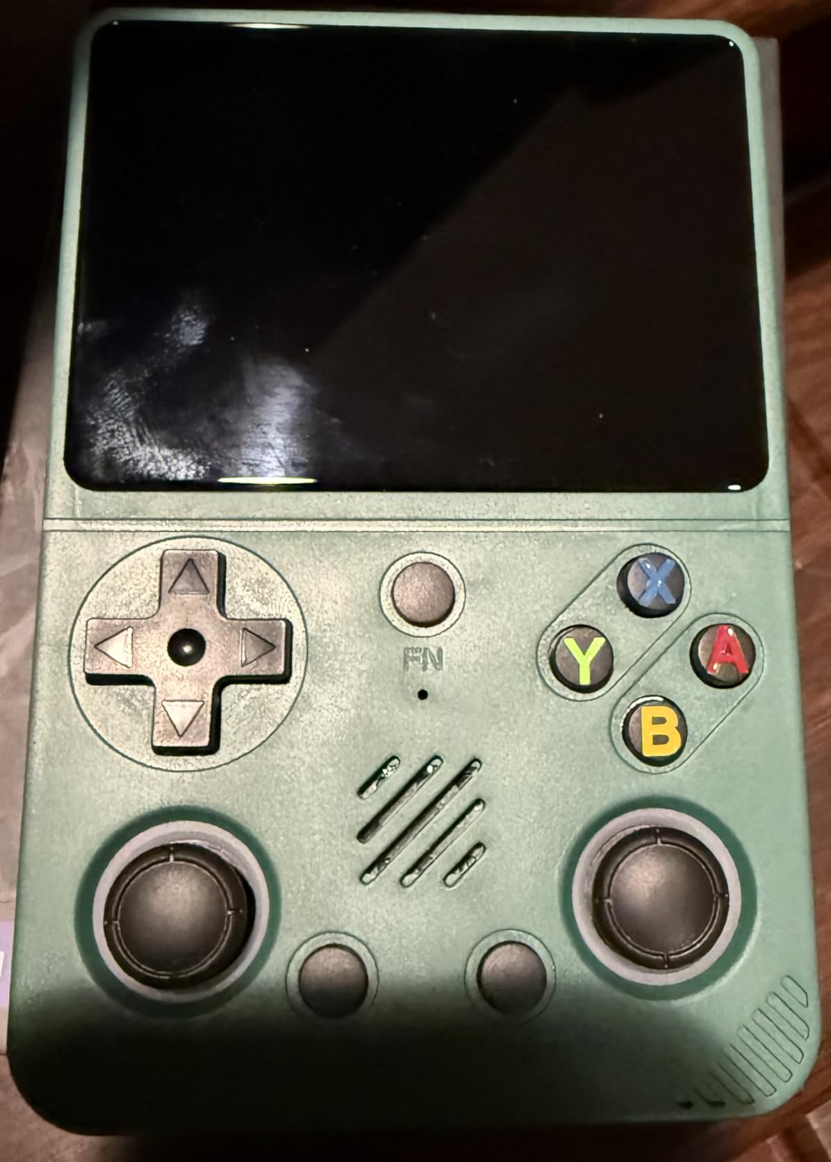 RG56PRO Retro Video Game Console - 5.5 Inch IPS Screen,31000+ Classic 3D Games,5000mAh Battery, Open Linux System,Portable Console with 128G TF Card - Birthday Gift for Boyfriend (Black) customer photo 1