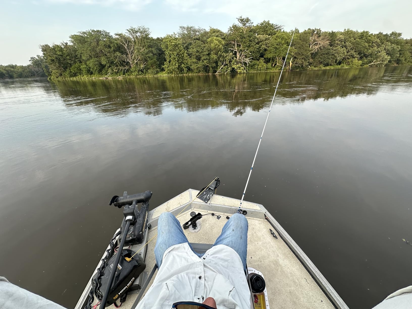 Minn Kota Deckhand Electric Anchor Winch – DH-40 customer photo 2