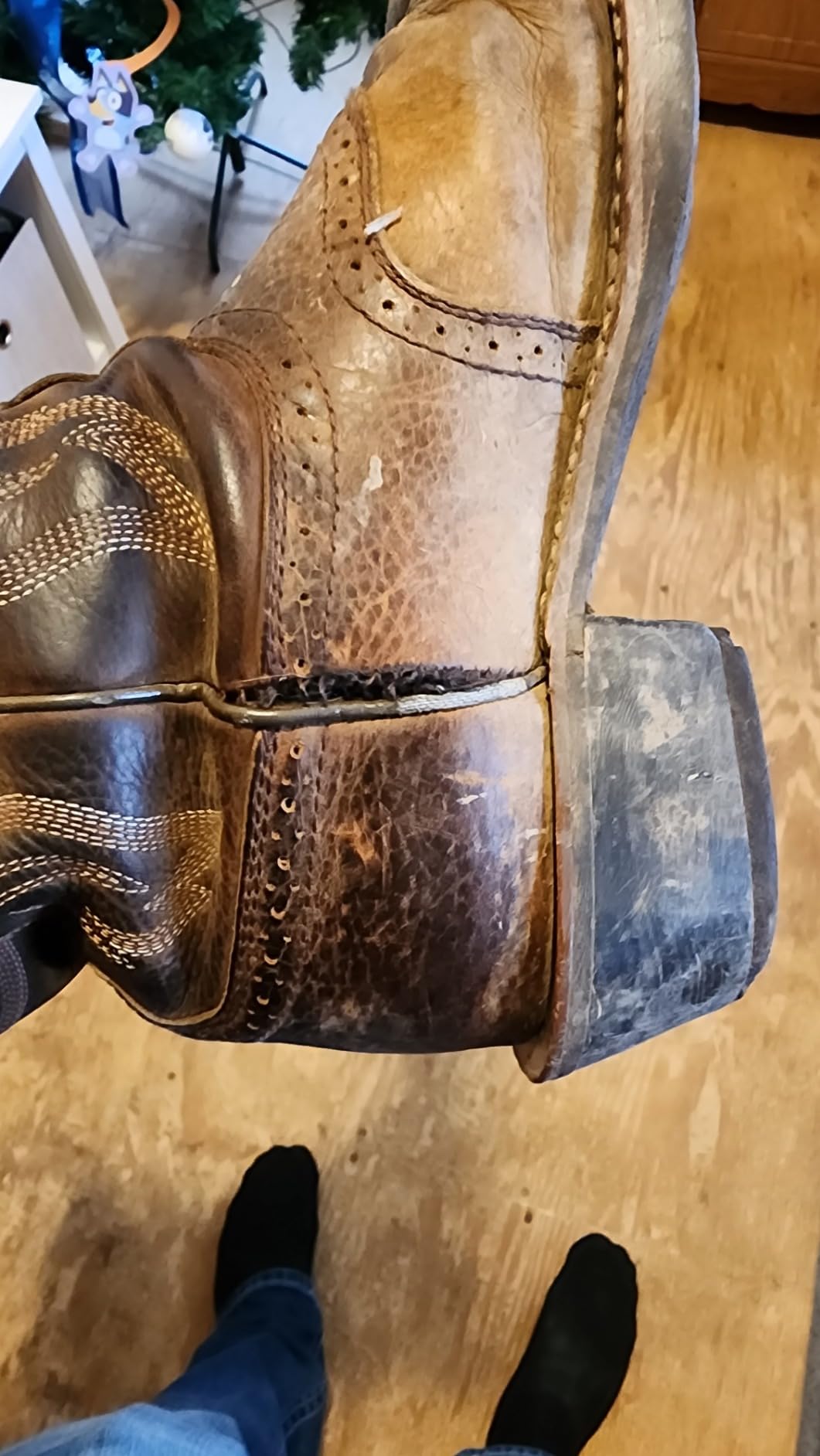 Ariat Heritage Roughstock Western Boot - Men's Square Toe Leather Work Boot customer photo 2