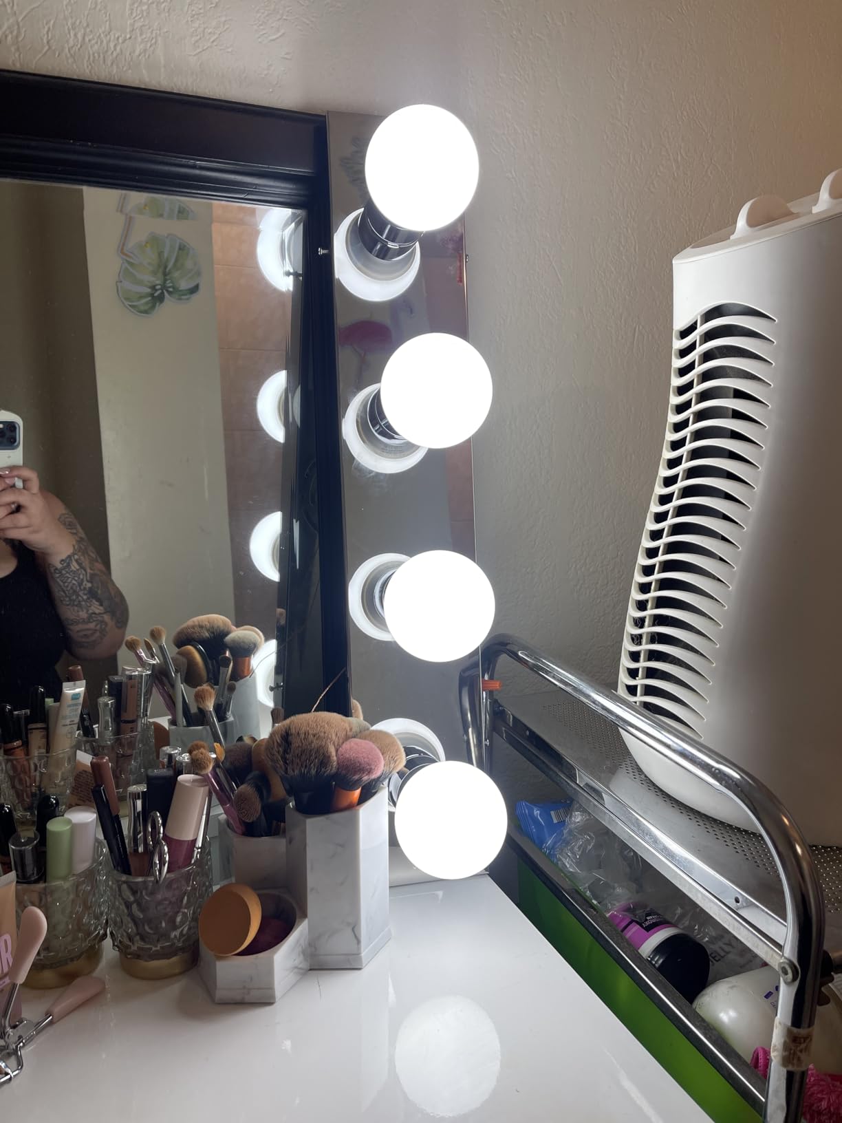 Design House Vanity Lighting, Steel Construction, 4 Vanity Lights, Dimmable, Uses Four 60W Bulbs, Polished Chrome, 24.0 in. W x 4.3 in. H x 2.0 in. D, 500892 customer photo 2
