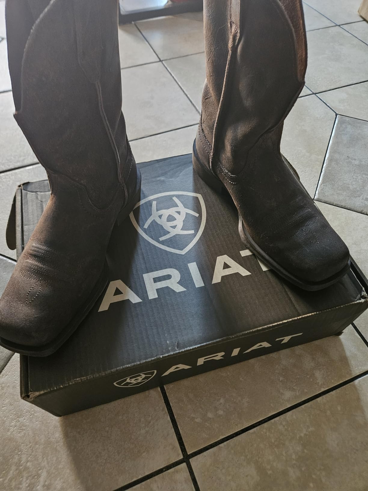 Ariat Rambler Western Boot – Men’s Leather, Square Toe, Western Boots customer photo 1