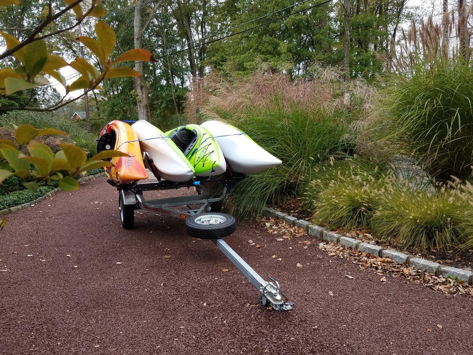 Malone MPG462G2 MicroSport 4 Kayak Trailer with 4 J-Rack Kayak Carriers & Spare Tire | 20' / 800 lbs Capacity | Fully Submersible | Marine Grade Galvanized Steel Construction customer photo 1
