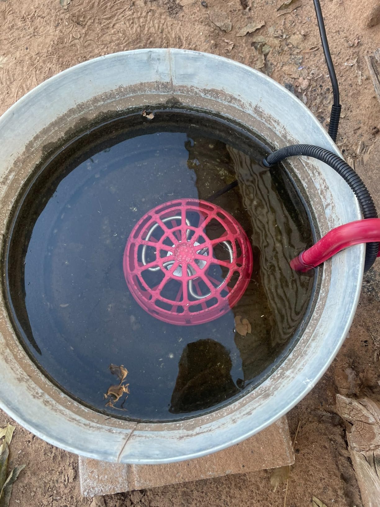 K&H Bucket Heater, Ultimate Pail Deicer, Safety Listed, 250W, Red customer photo 2