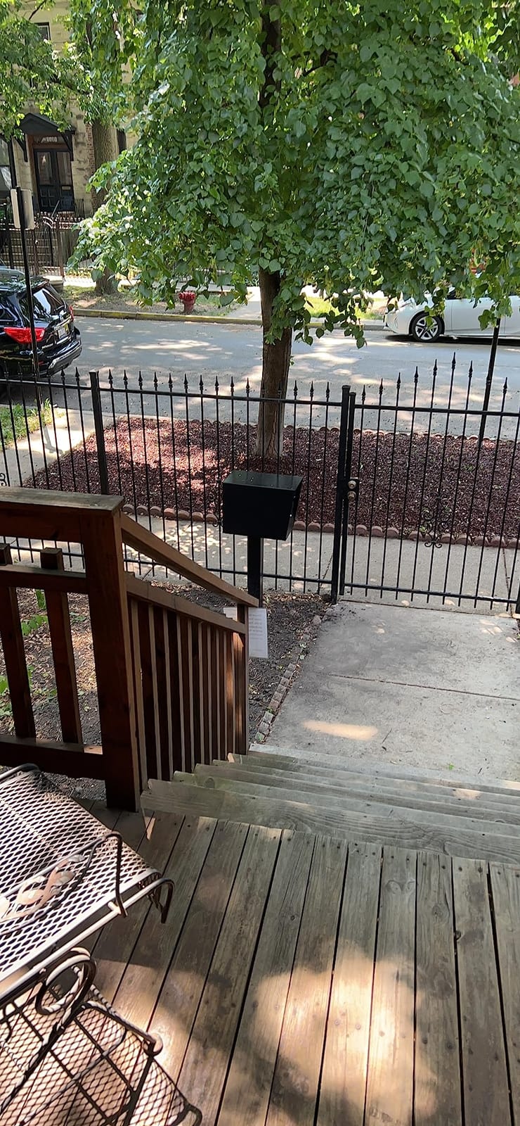 Mail Boss Package Master Locking Post Mount Package Mailbox, USPS Approved customer photo 2