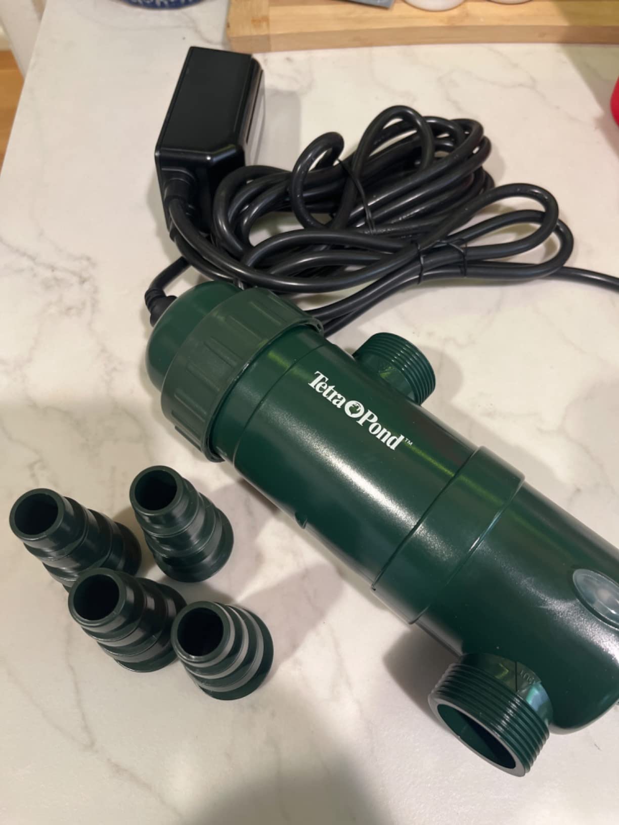 Tetra Pond GreenFree UV Clarifier UVC-5 for Clean & Clear Ponds customer photo 1