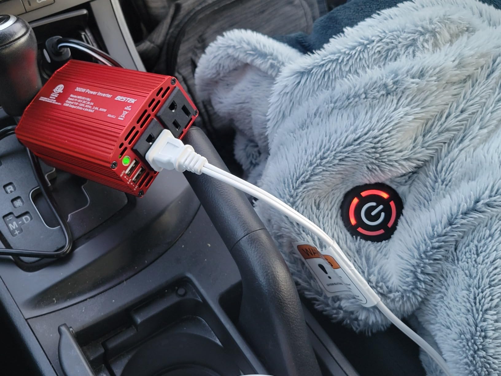 BESTEK Power Inverter DC 12-17V to AC 110V - 300W Car Plug Adapter Outlet customer photo 2