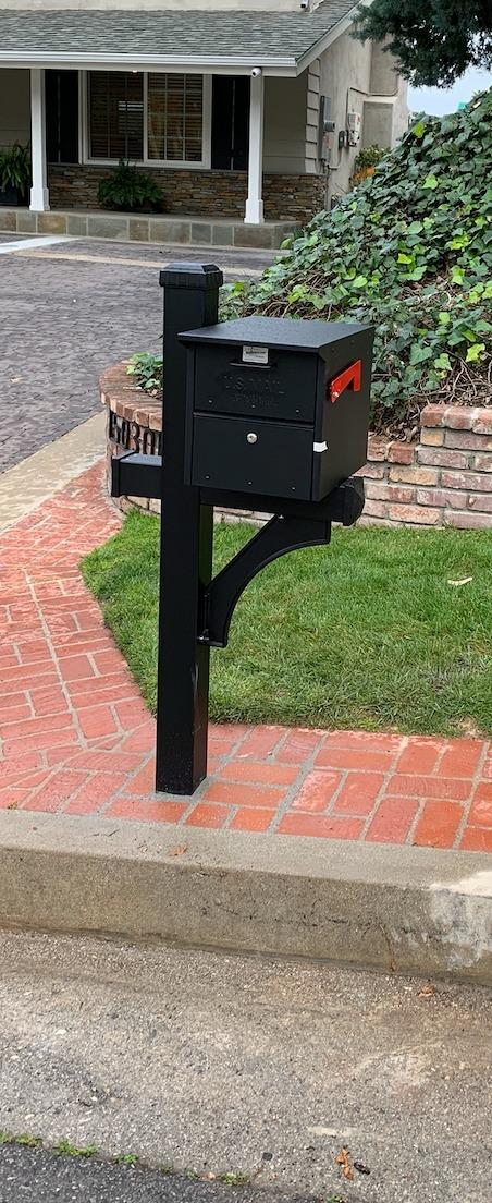 Salsbury Industries Mailbox, Black, Powder Coated, 1 Doors, Pedestal, Aluminum 4325BLK - 1 Each customer photo 1