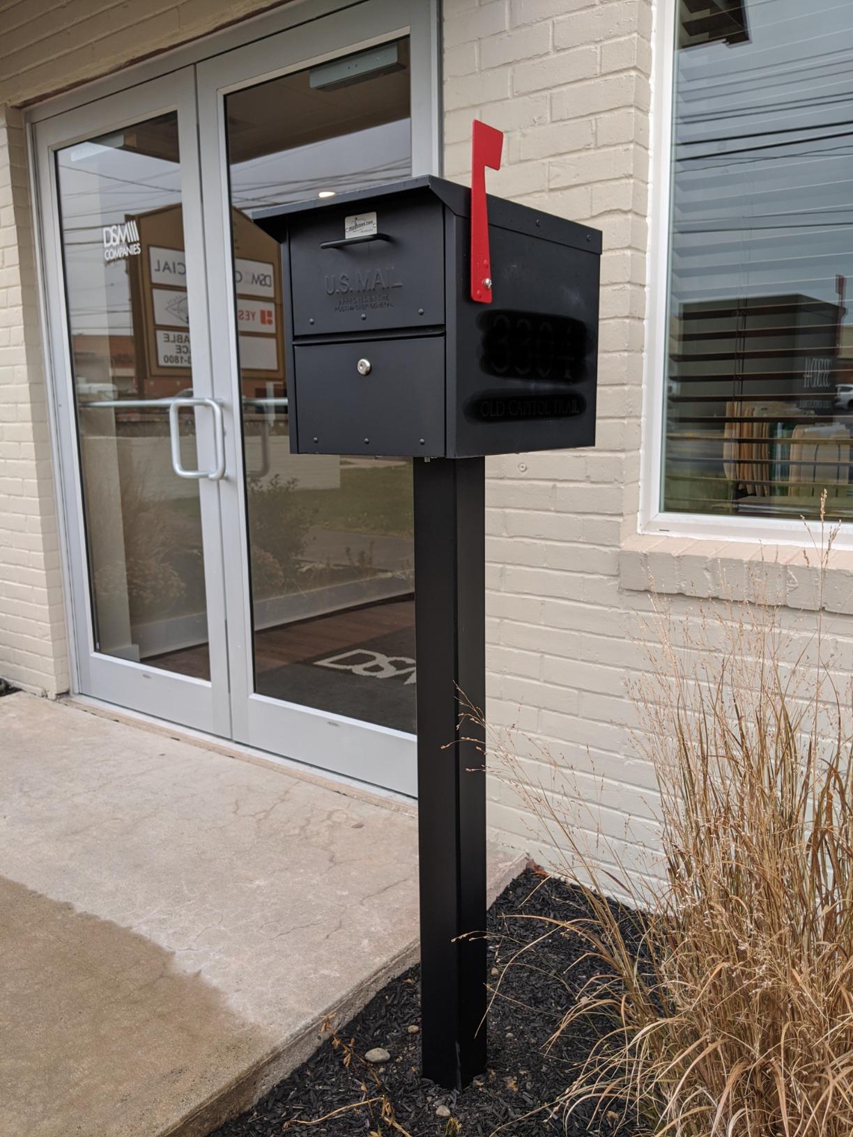 Salsbury Industries Mailbox, Black, Powder Coated, 1 Doors, Pedestal, Aluminum 4325BLK - 1 Each customer photo 2