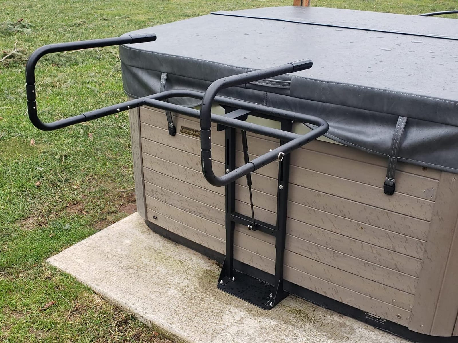 Cover Caddy Cover Valet Hot Tub Spa Cover Lifter customer photo 2