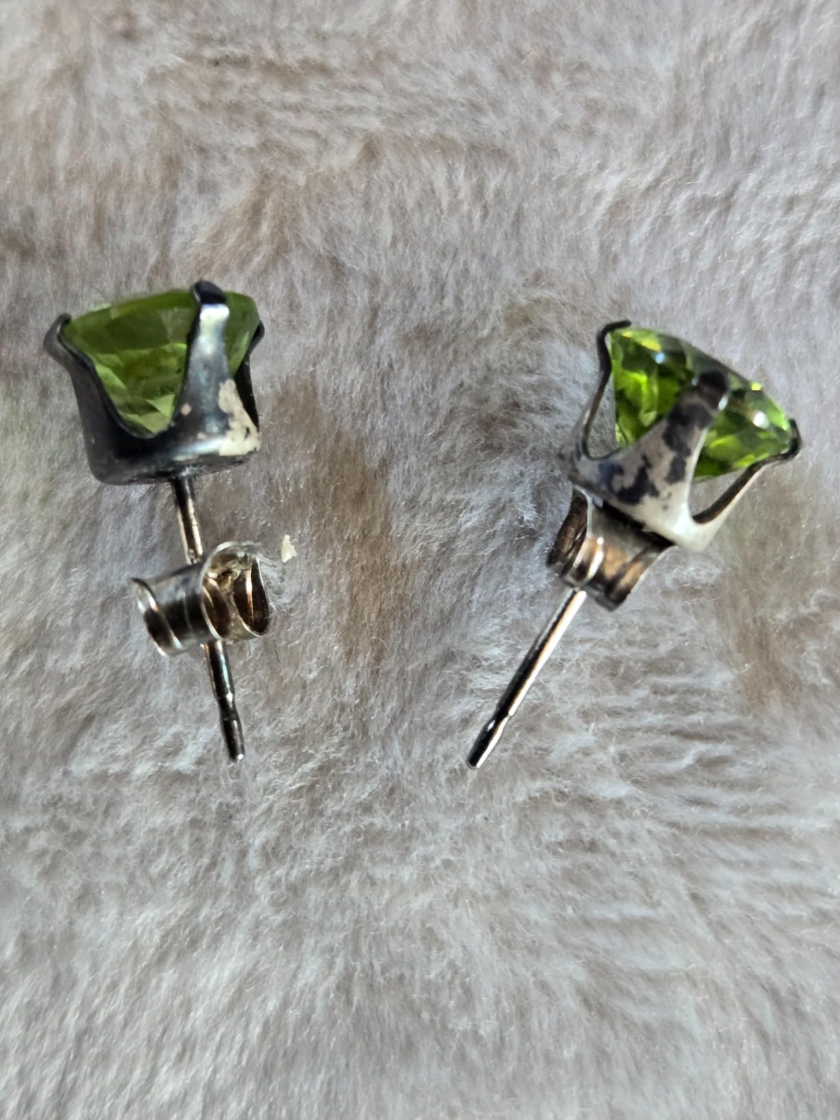 Gem Stone King 2.00 Cttw Green Peridot Stud Earrings For Women Men customer photo 1