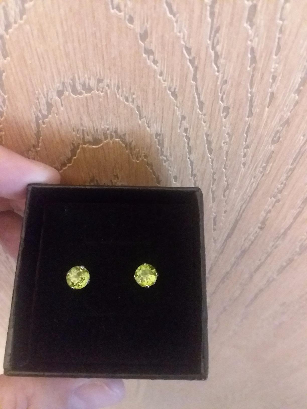 Gem Stone King 2.00 Cttw Green Peridot Stud Earrings For Women Men customer photo 2