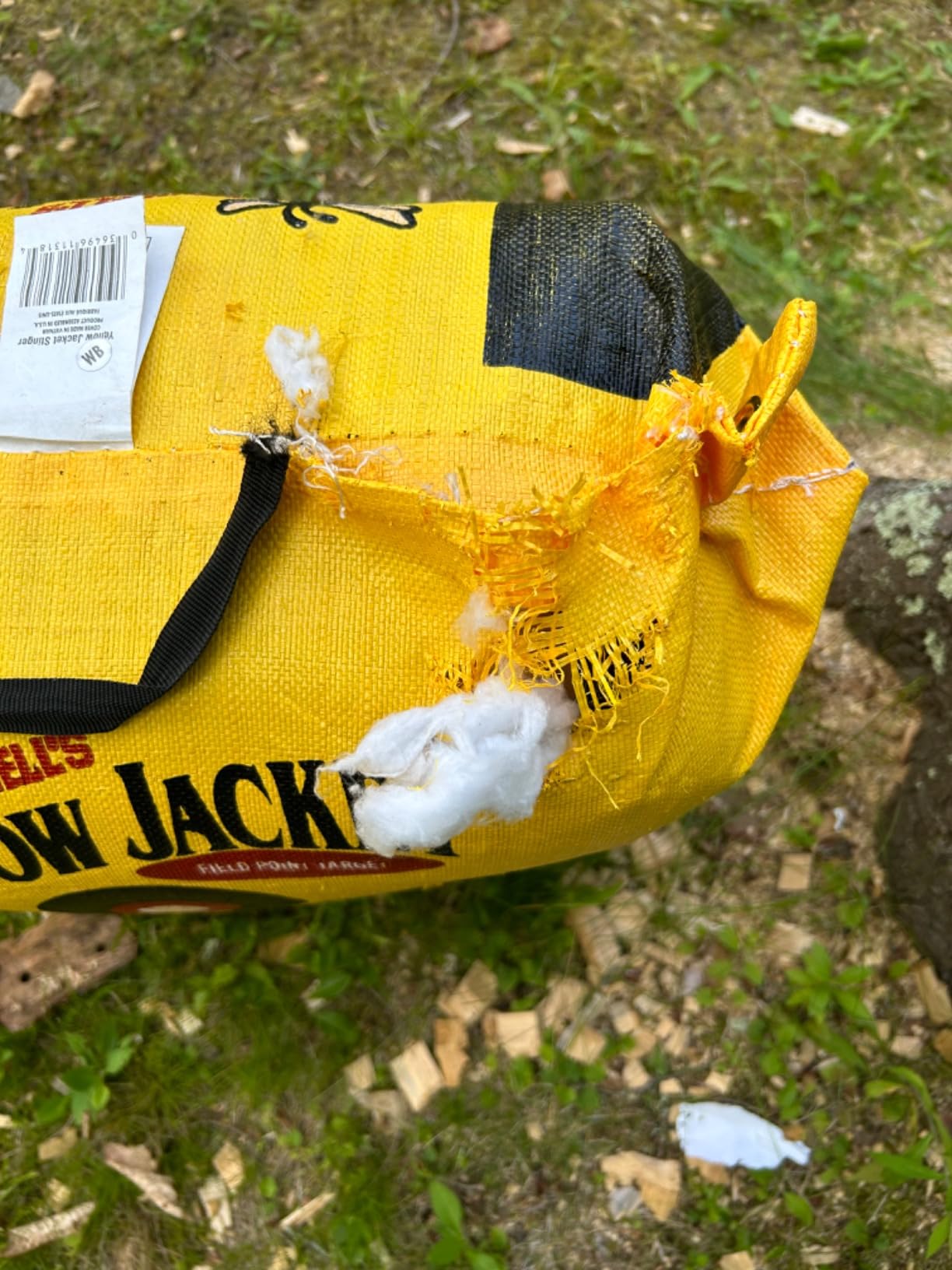 Morrell Yellow Jacket Stinger, Field Point Archery Target with 2 Shooting Sides & 10 Bullseyes - Portable Backyard Hunting Practice Bag with E-Z Tote Carrying Handle & Easy Arrow Removal customer photo 1