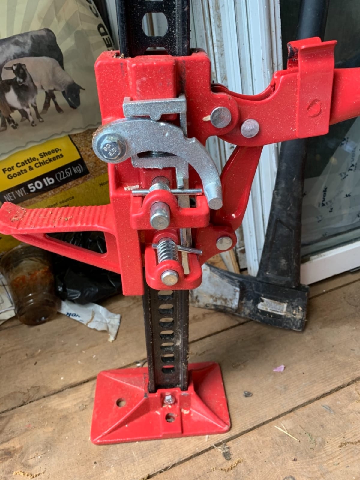 XtremepowerUS 48-Inch High Lift Farm Jack, 3 Ton (6,600 lbs) Heavy Duty Ratcheting Utility Jack for Tractor, Truck, SUV, Jeep, Off-Road Recovery, Winching, Pulling, Clamping & Bumper Lifting customer photo 2