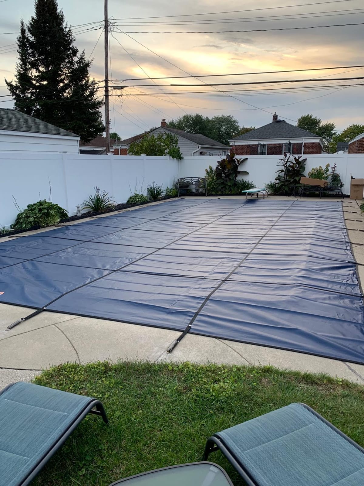 18-Year Mesh 18-ft x 36-ft In-Ground Pool Safety Cover - Blue customer photo 2