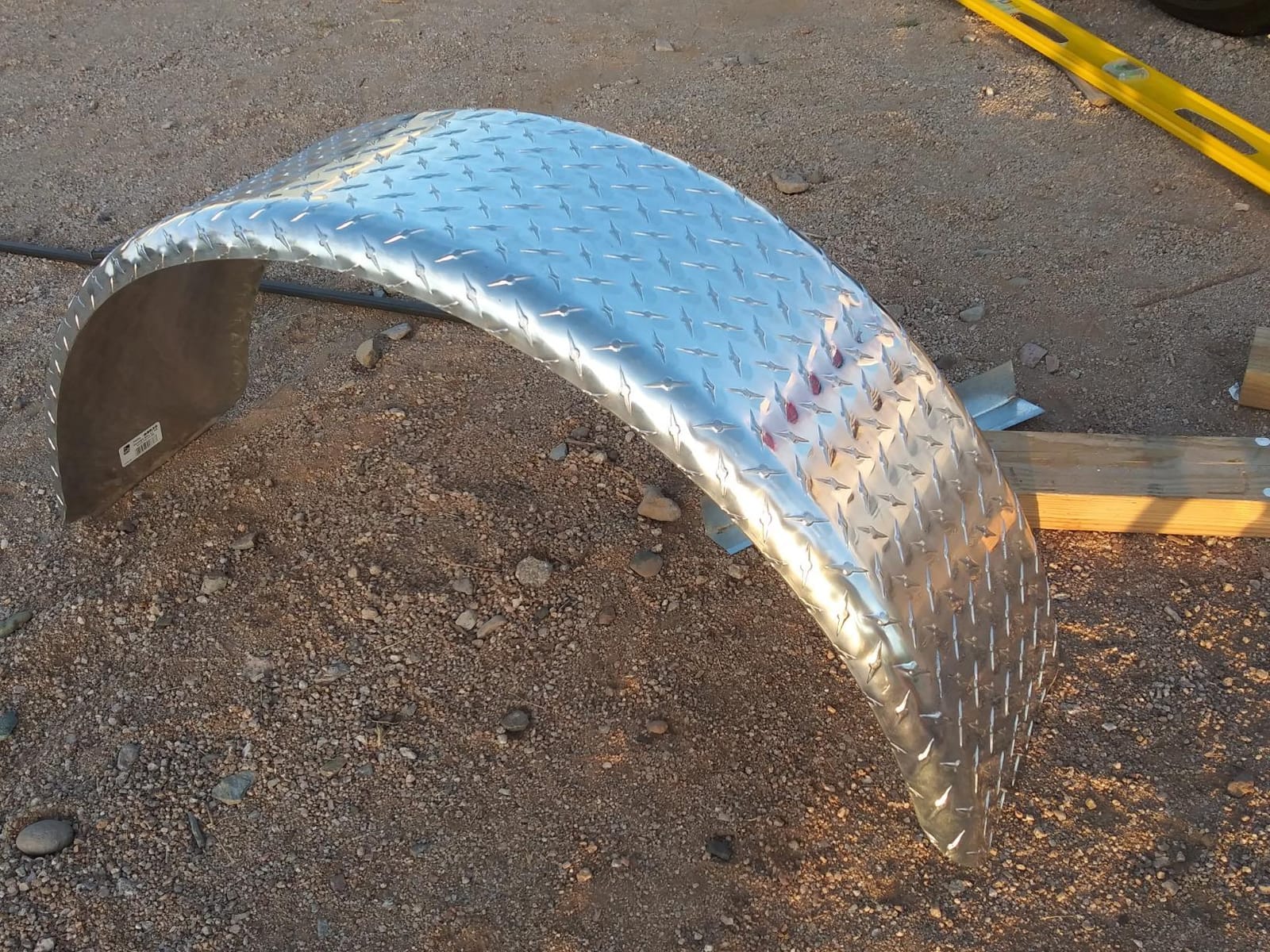 Tie Down Trailer Fender Single Axle – Diamond Plated, Made in USA – Aluminum Trailer Fender – for 13-15