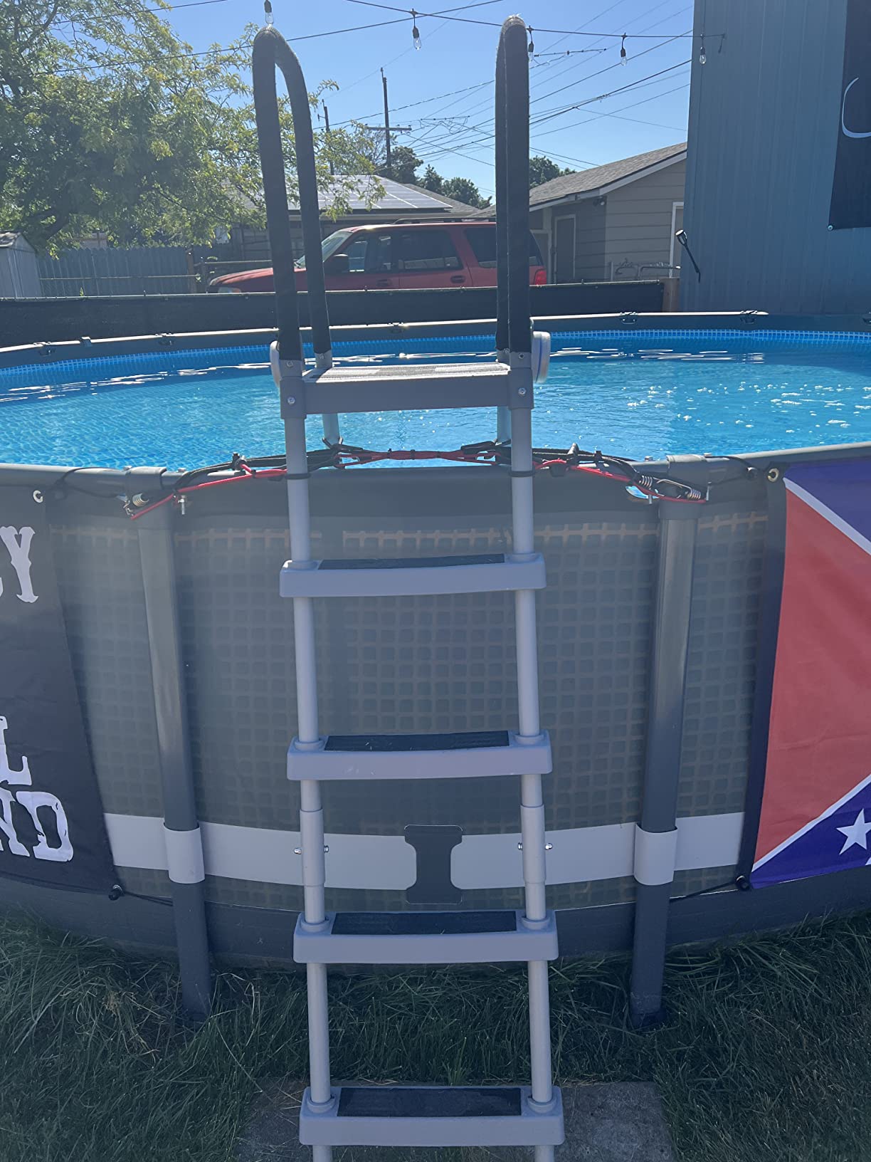 Bestway Flowclear 52 in. Pool Ladder customer photo 2