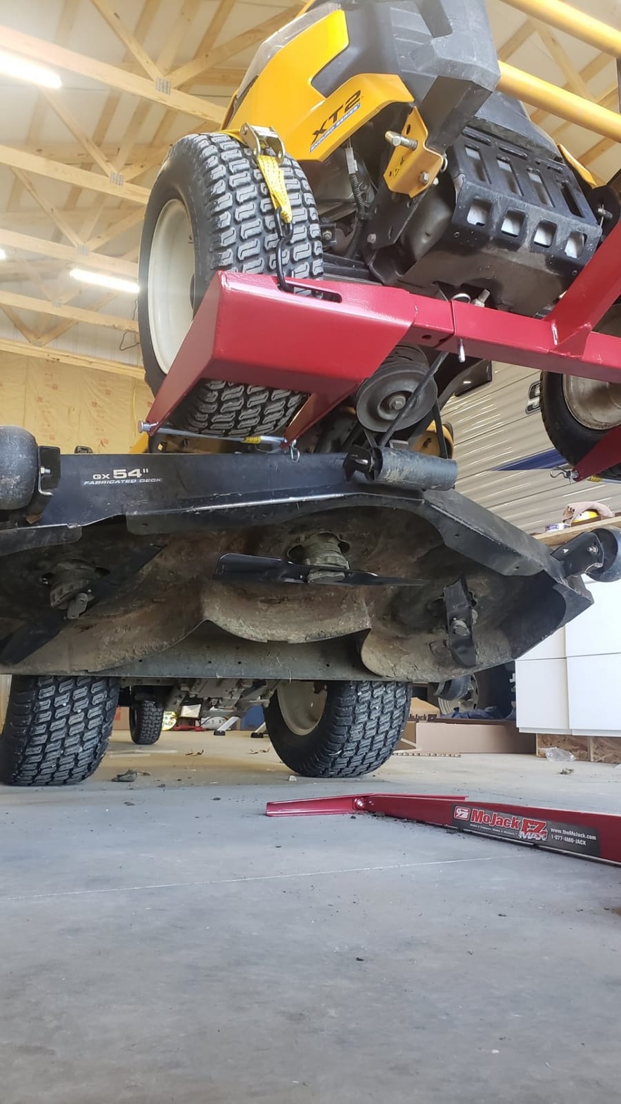 MoJack EZ MAX 45001 Riding Lawn Mower Lift Jack, 450 lb, Zero Turn/Tractor customer photo 1