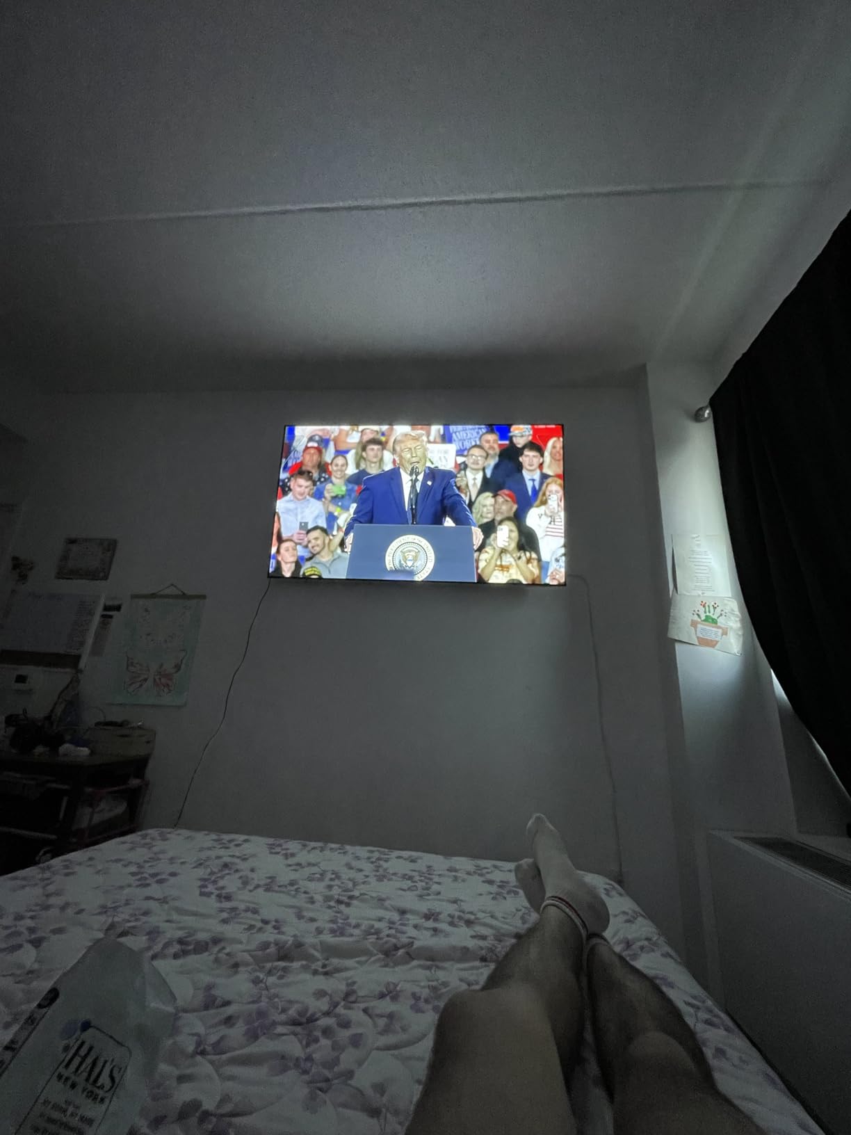 Mounting Dream Tilting TV Wall Mount for Most 37-90 Inch TVs up to 132lbs customer photo 1