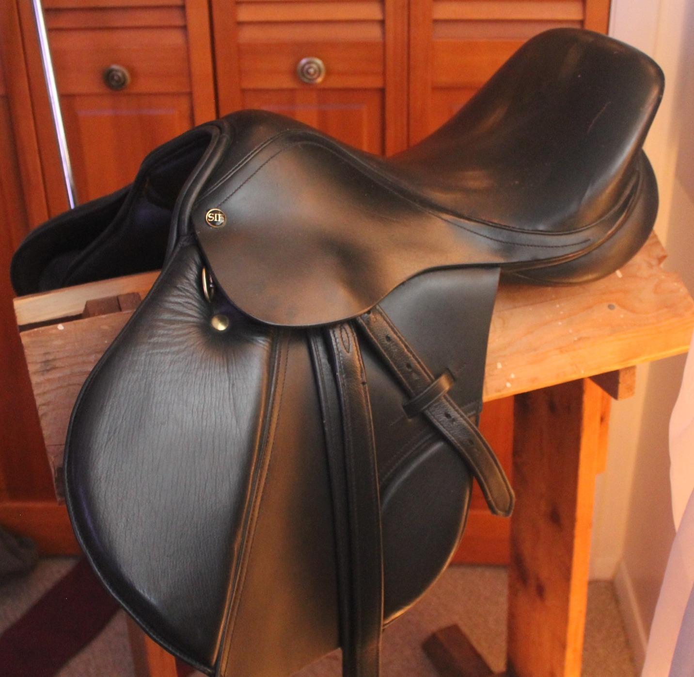 SIE English Event Leather Horse Saddles customer photo 1