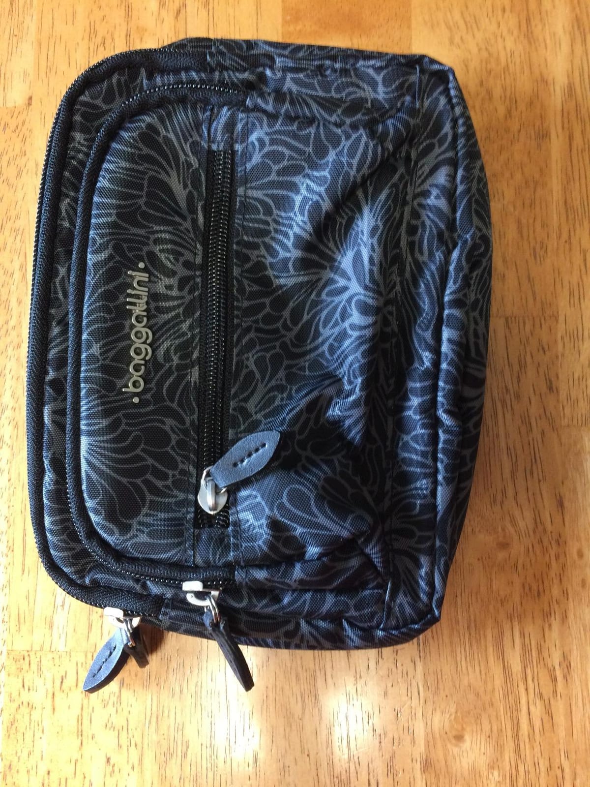 Baggallini Triple Zip Small Crossbody Bag for Women - Lightweight Convertible Fanny Pack Belt Bag customer photo 2