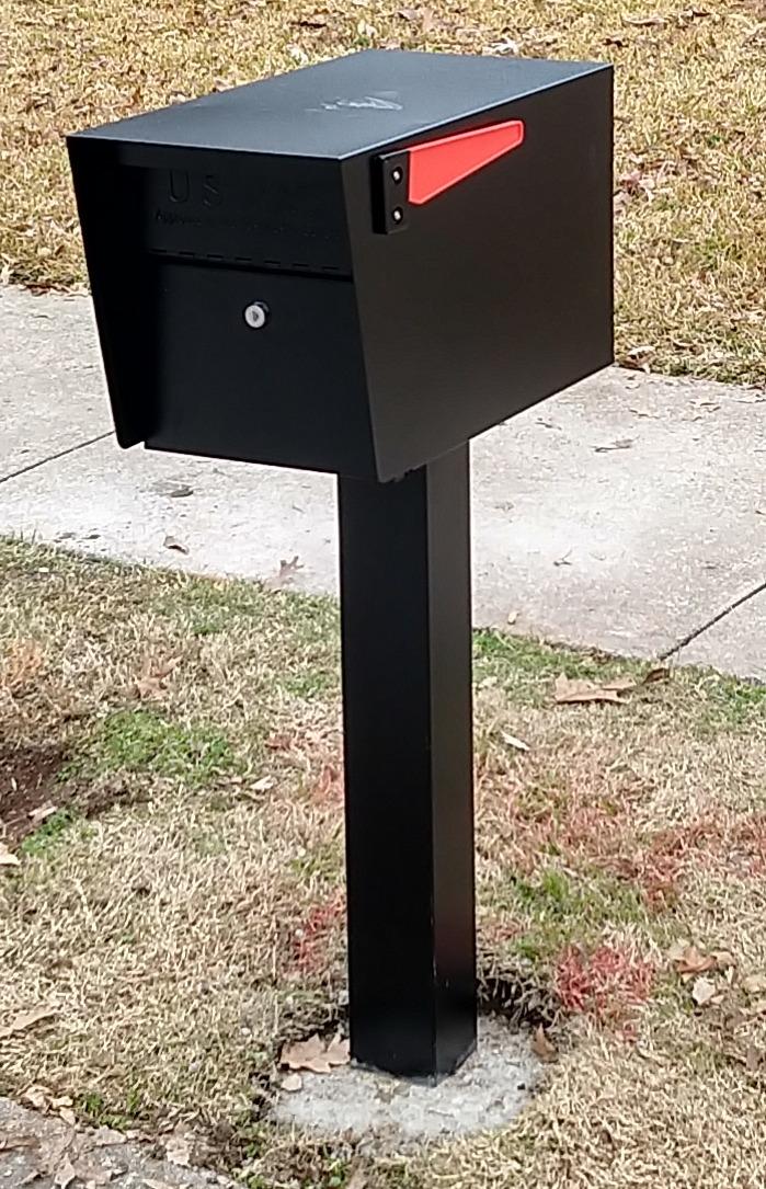 Mail Boss 7500 Mail Manager Pro Curbside Security, Black Locking Mailbox with House Numbers, Mounting Plate and Pull Out Mail Tray customer photo 1