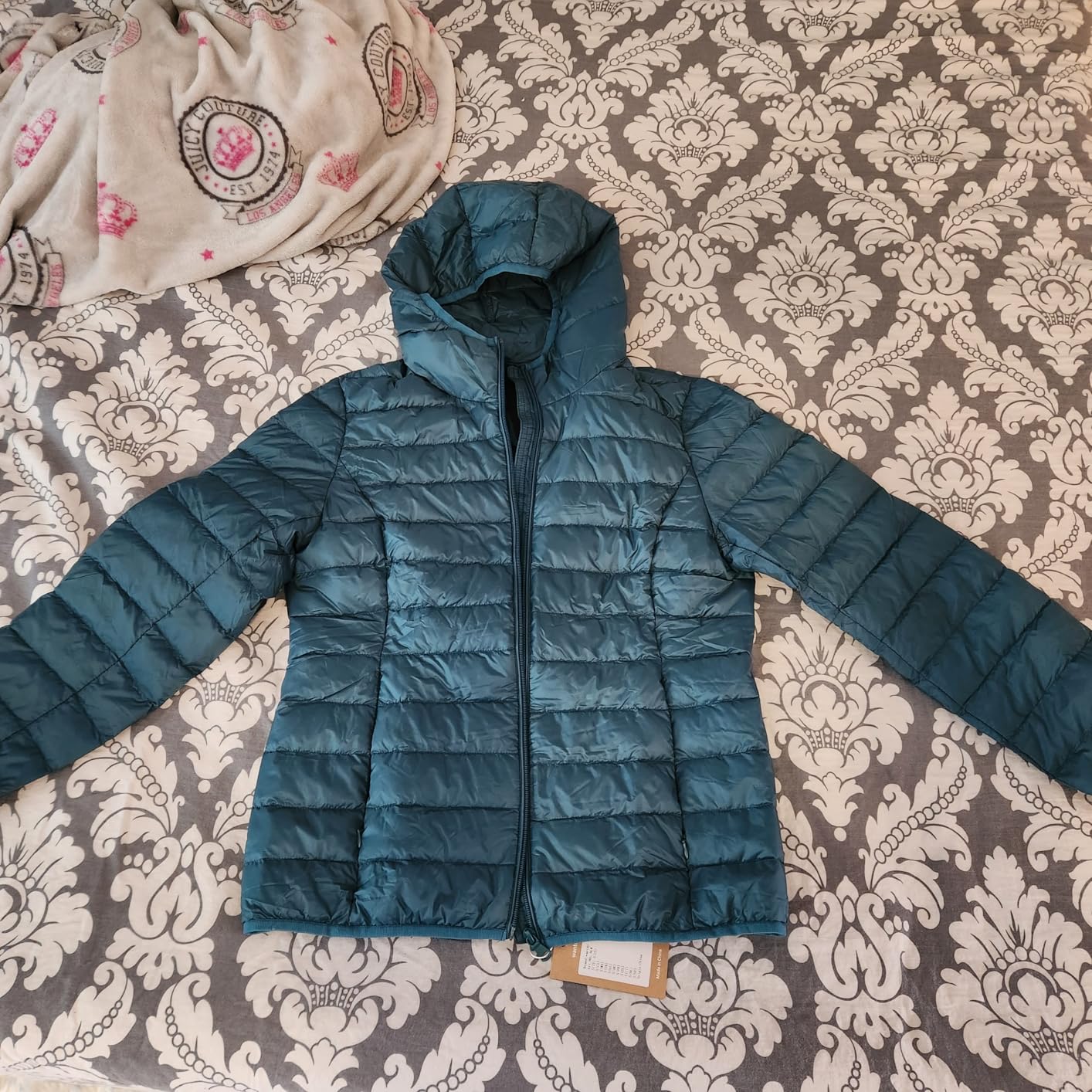 Wantdo Women's Lightweight Packable Puffer Jacket Hooded Down Coat customer photo 1