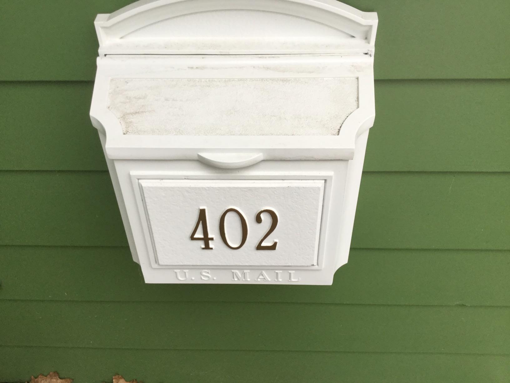 Whitehall Products Locking Wall Mounted Large Mailbox, Black customer photo 1