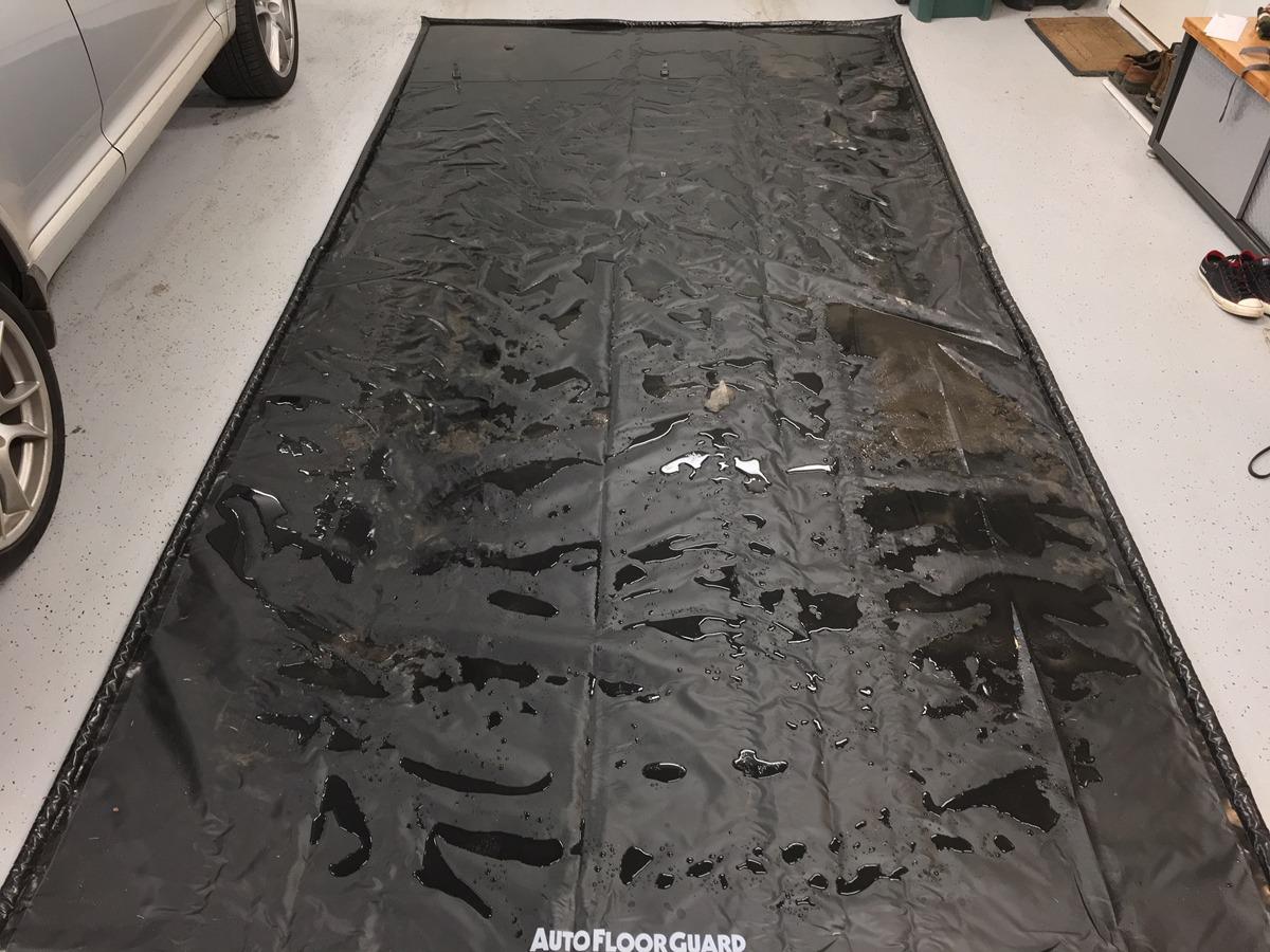 AutoFloorGuard Garage Containment Mat for SUVs & Trucks, 8.5 Ft x 20 Ft customer photo 2