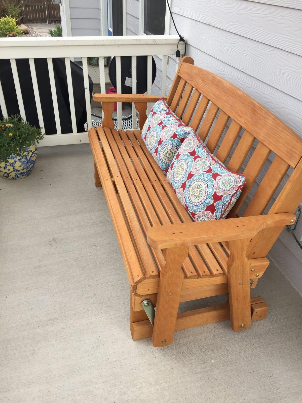 Amish Casual Heavy Duty 800 Lb Mission Pressure Treated Porch Glider (5 Foot, Cedar Stain) customer photo 1