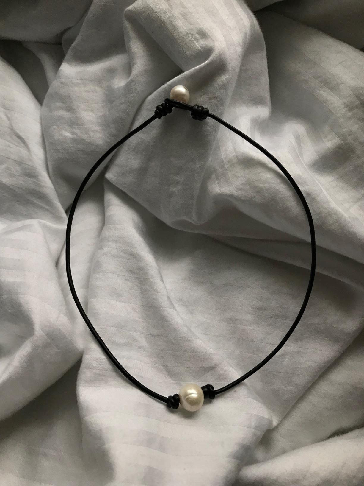 Aobei Pearl Handmade Single Cultured Freshwater Pearl Choker Necklace for Women Genuine Leather Jewelry Baroque Shell Pearl Necklace Gift for Her customer photo 2