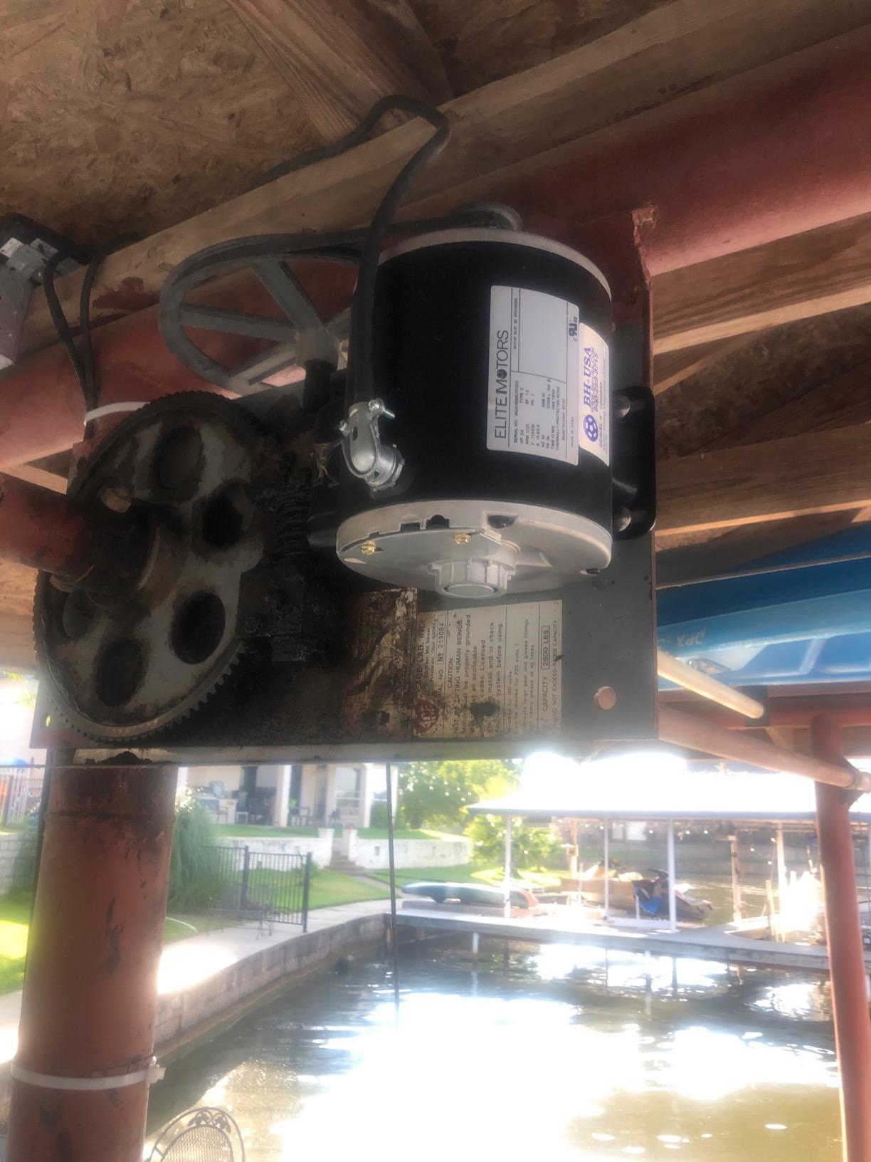 Elite 3/4 HP Painted 56 Frame Boat Lift Motor - Motor Only customer photo 2