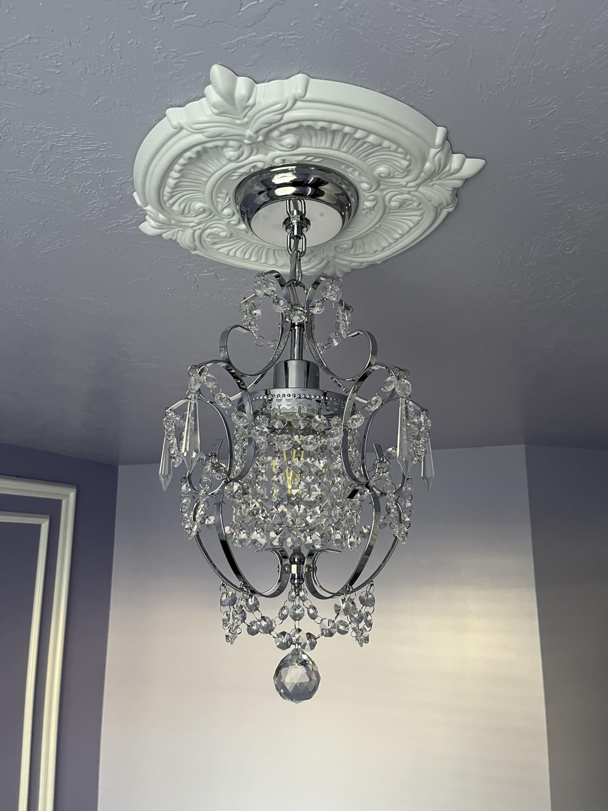 Edvivi Amorette Mini Chandelier Chrome Crystal Chandeliers, 1 Light Modern Elegant Glam Ceiling Light Fixture Chrome, Adjustable Hanging Lighting for Closet, Bedroom, Girls Room, Kitchen Island customer photo 1