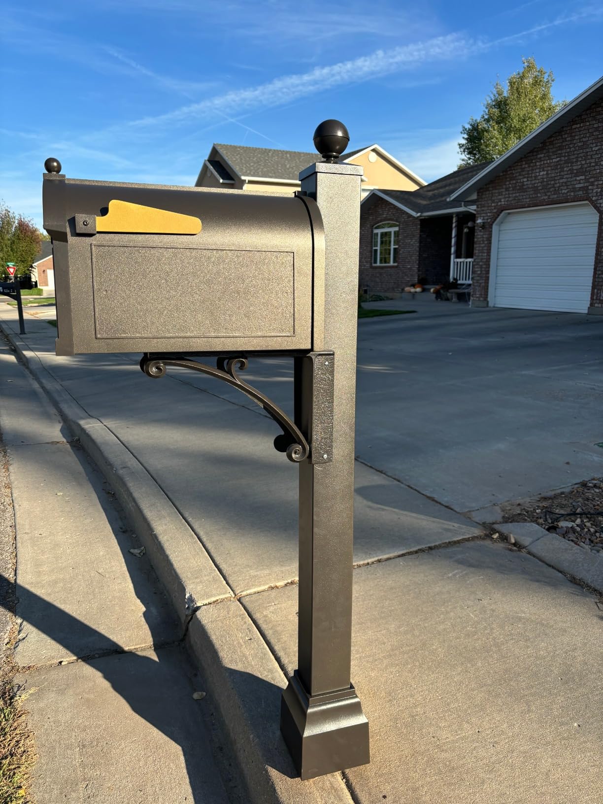Whitehall Products Deluxe Mailbox Package, Aluminum, French Bronze - Includes Side plaques (Order Form Will be with delivery) customer photo 2
