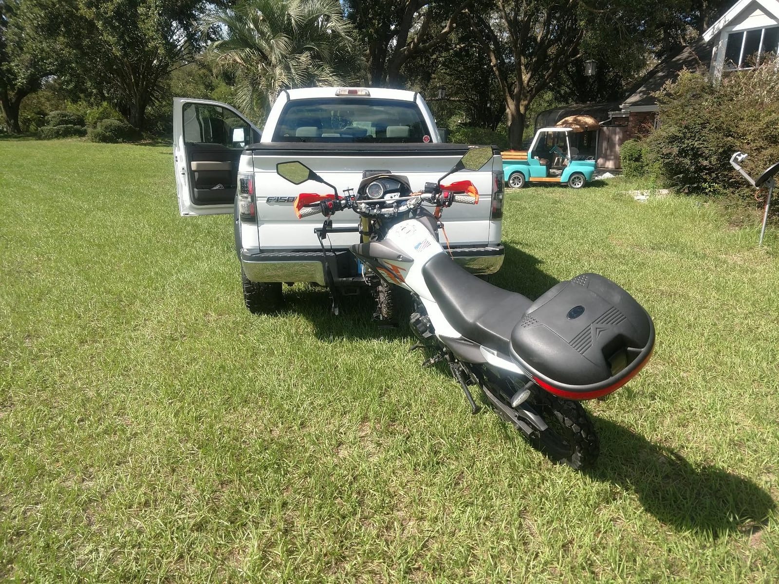ECOTRIC 550LB Capacity Motorcycle Trailer Carrier Tow Hitch Rack Motorcycle customer photo 1