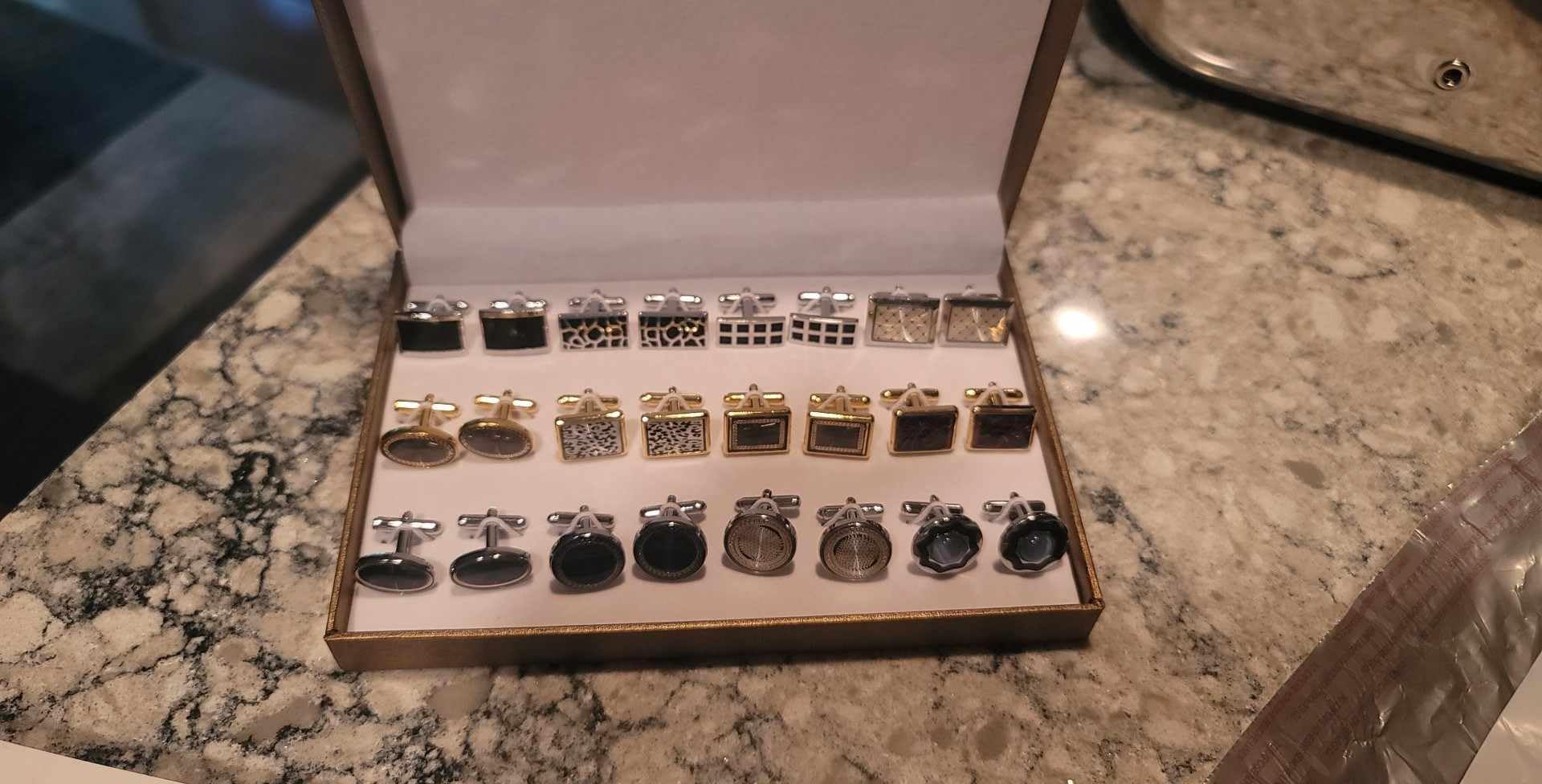 BodyJ4You 12 Pairs Cufflinks for Men Set - Father's Day Gifts for Men - Cuff Links Black Suit Tuxedo Shirt Wedding Business Groom Formal - Elegant Box Jewelry Set customer photo 1