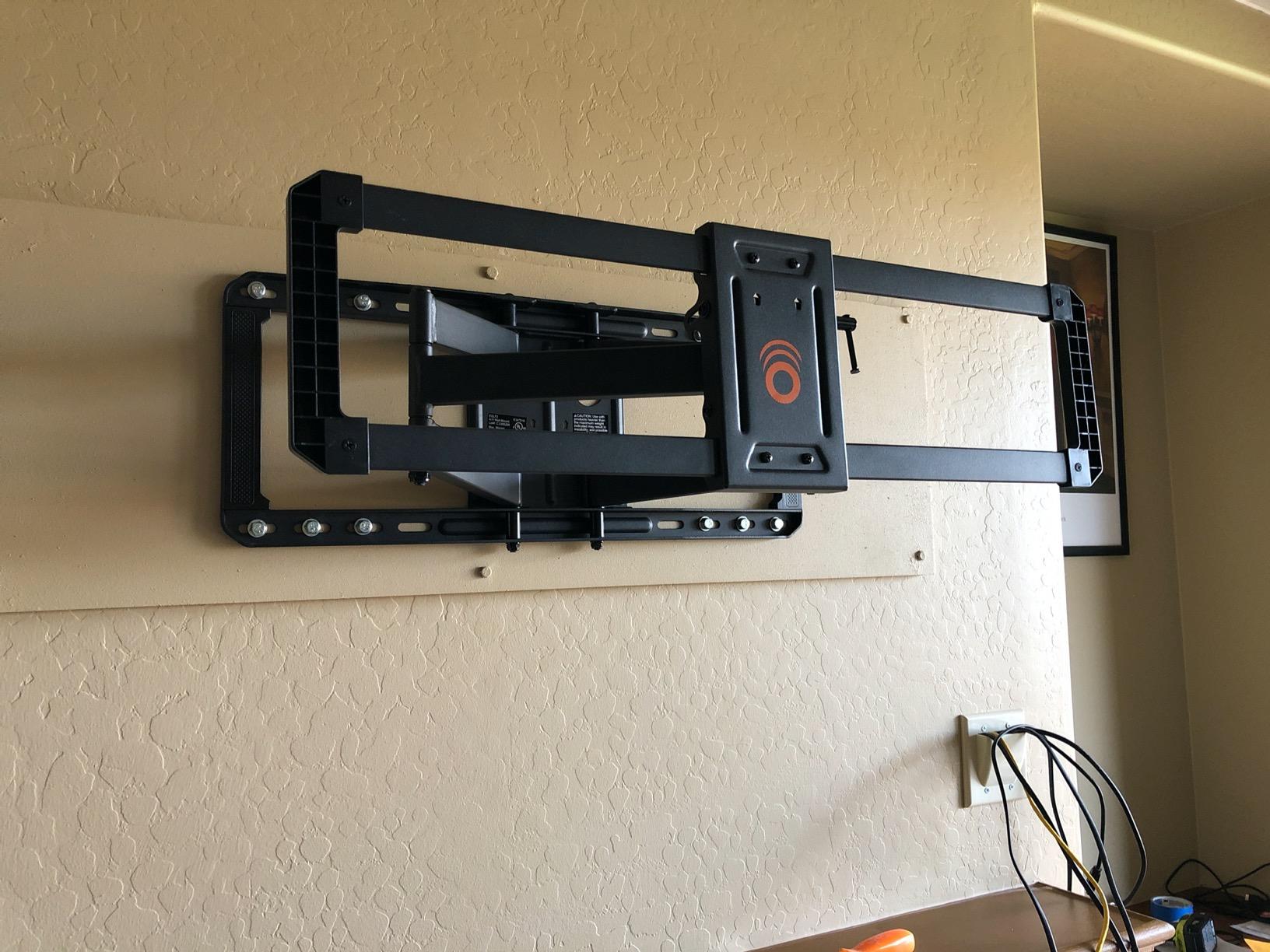 ECHOGEAR MaxMotion TV Wall Mount for 42-90” TVs up to 125lbs- UL Listed customer photo 2