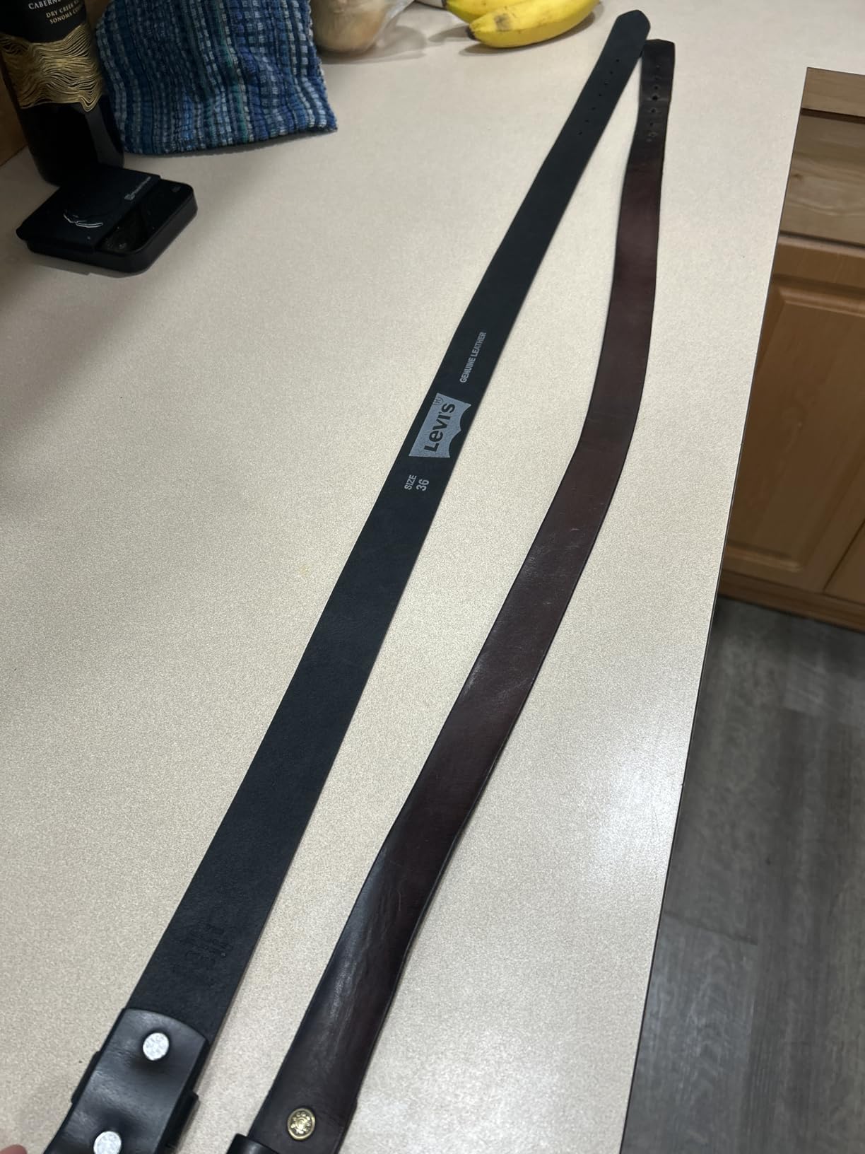 Levi’s Men’s Casual Leather Belt, Classic Strap for Jeans & Everyday Wear customer photo 1