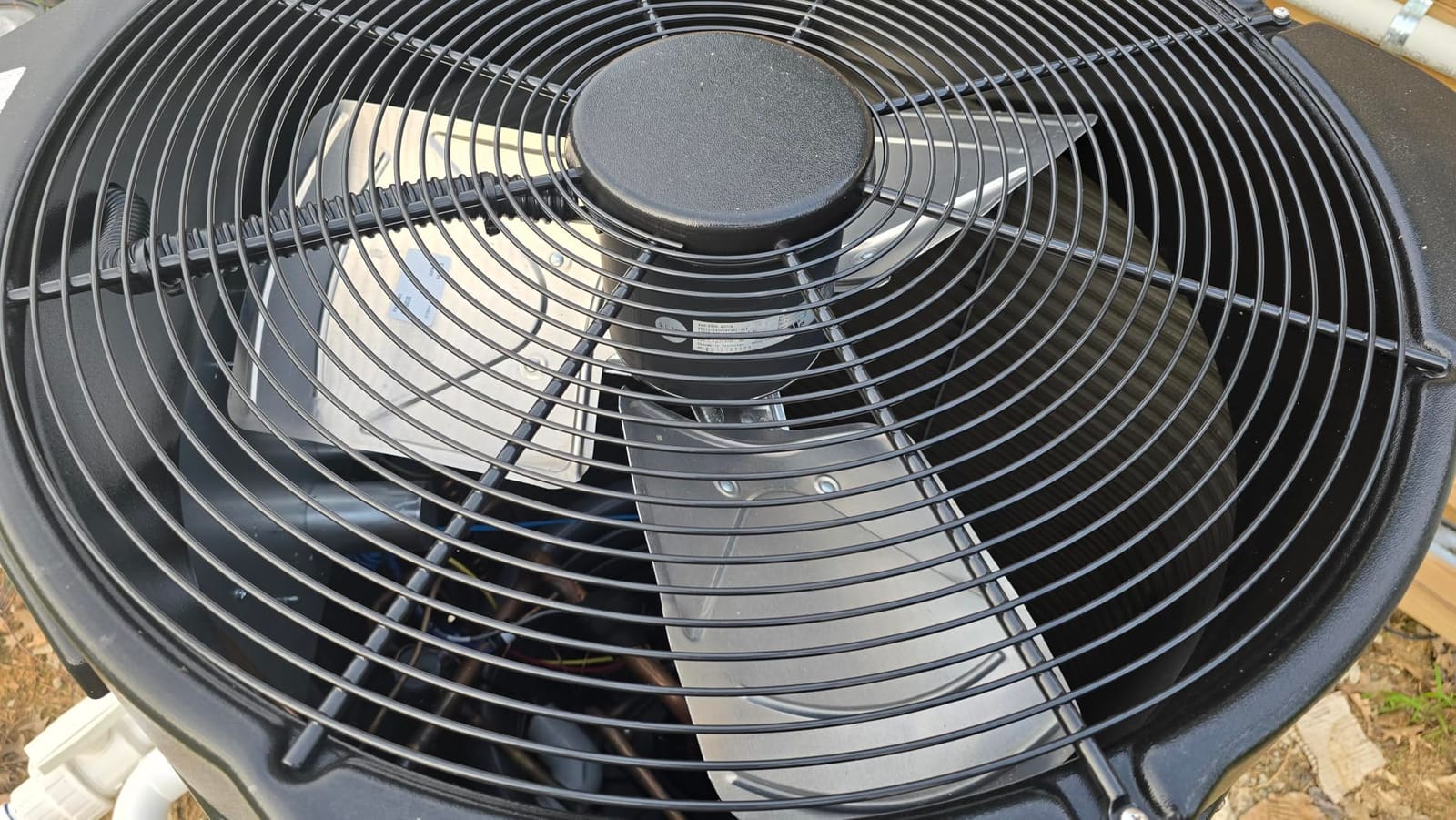 Gulfstream POOL HEAT PUMP HE150 136,000 BTU'S customer photo 1