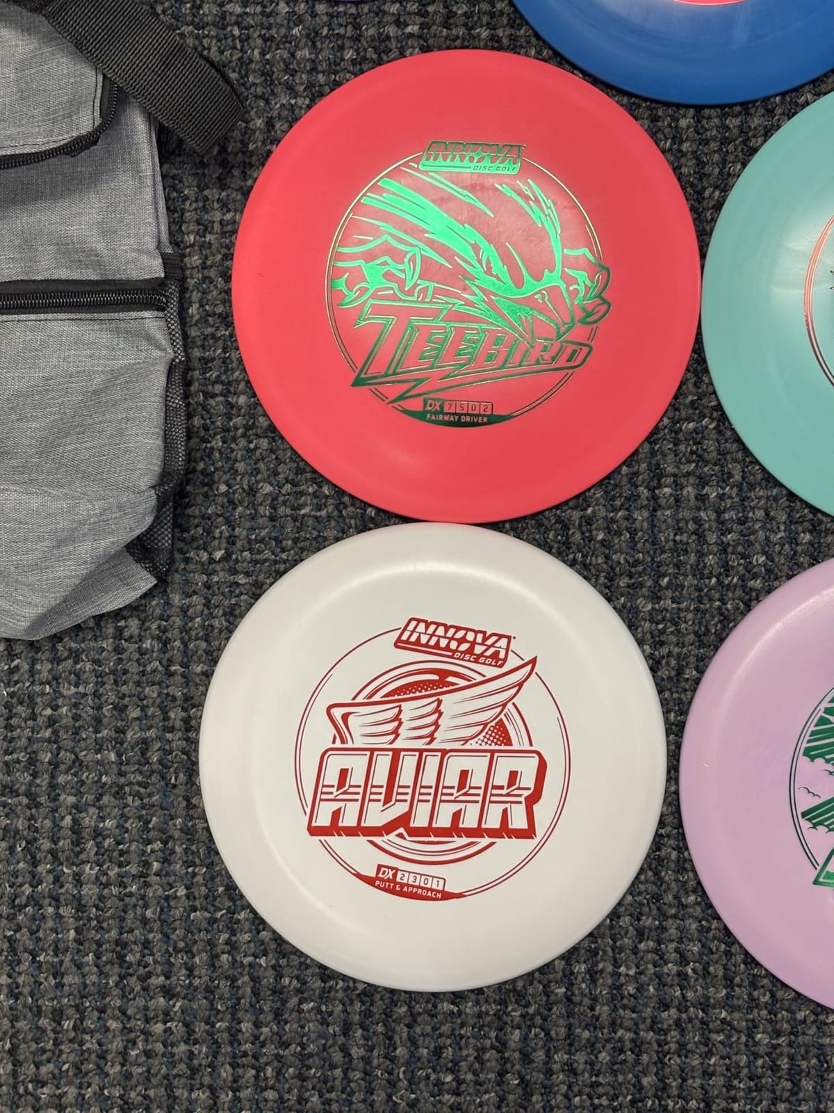 Innova Disc Golf Starter Set –Colors May Vary 160-180g – Includes Putter, Mid Range, 2X Fairway Drivers, Distance Driver, Mini Marker Beginner Disc Golf Set customer photo 2