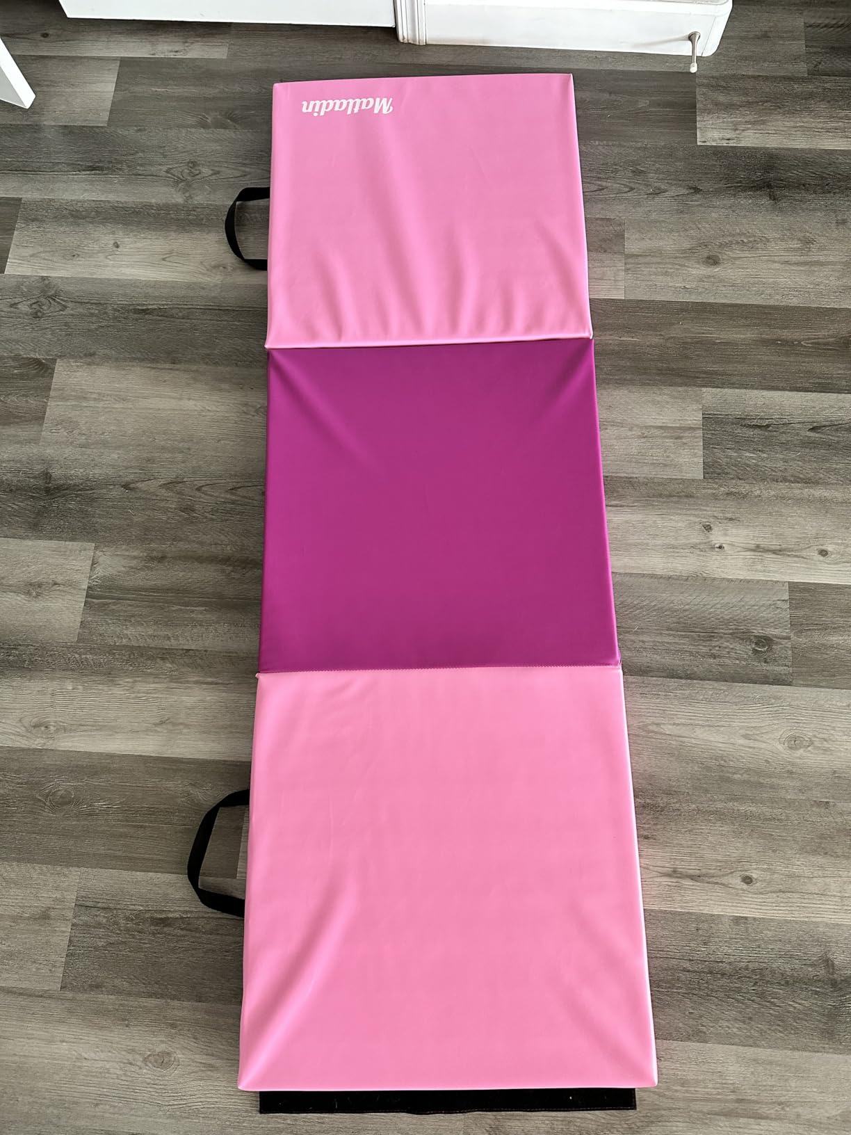 Matladin 6' Folding Tri-fold Gymnastics Gym Exercise Aerobics Mat, 6ft x 2ft x 2in PU Leather Tumbling Mats with Hook & Loop Fastener for Stretching Yoga Cheerleading Martial Arts customer photo 1