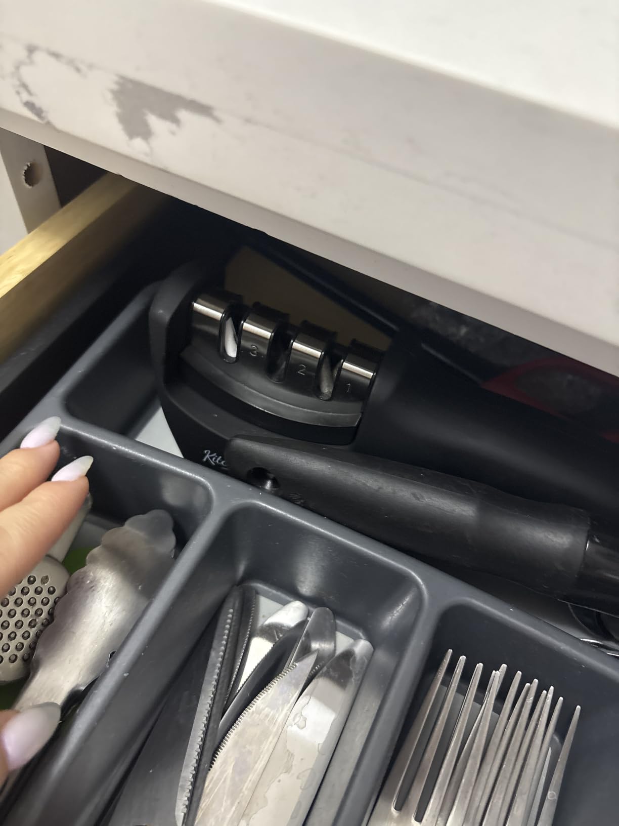 4-in-1 Kitchen Knife Accessories: 3-Stage Knife Sharpener Helps Repair, Restore, Polish Blades and Cut-Resistant Glove (Black) customer photo 2