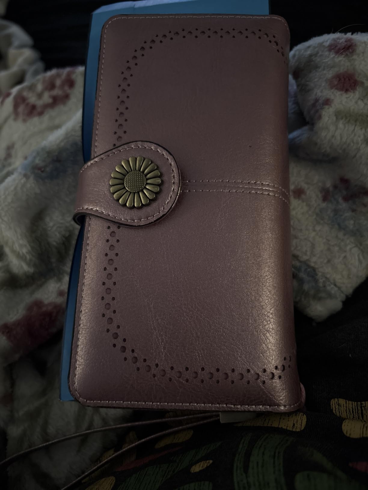 SENDEFN Wallets for Women Leather Credit Card Holder with RFID Blocking Large Capacity Wristlet customer photo 1