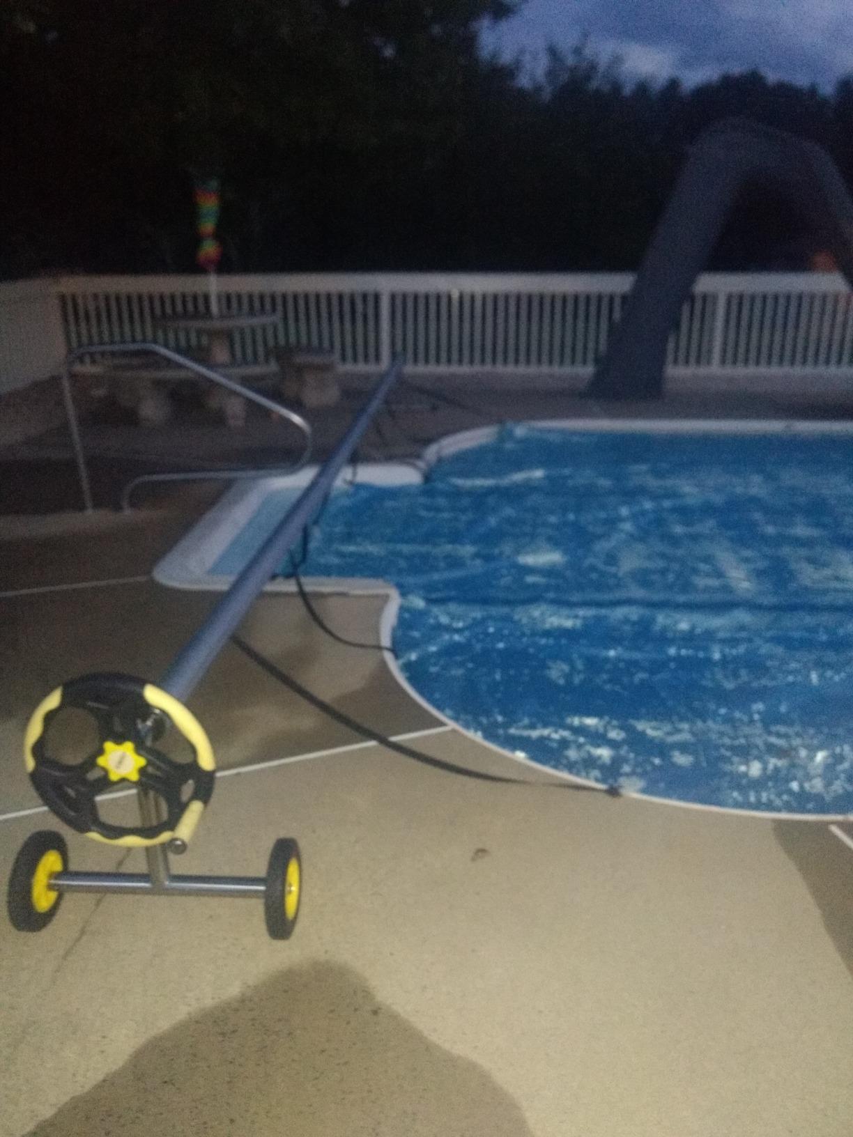 VINGLI 18FT Pool Cover Reel, Solar Cover Reel for Inground Swimming Pool customer photo 2