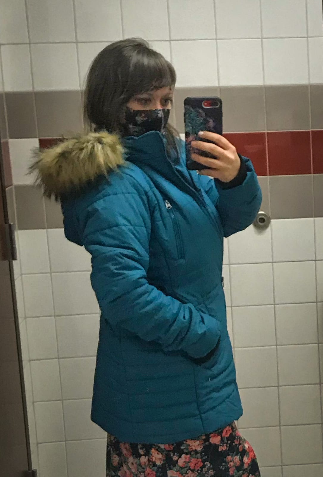 wantdo Women's Warm Winter Coat Heavy Puffer Jacket Faux Fur Hood customer photo 2