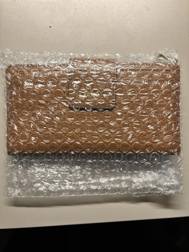 Fossil Women's Logan Leather Wallet RFID Blocking Tab Clutch customer photo 2
