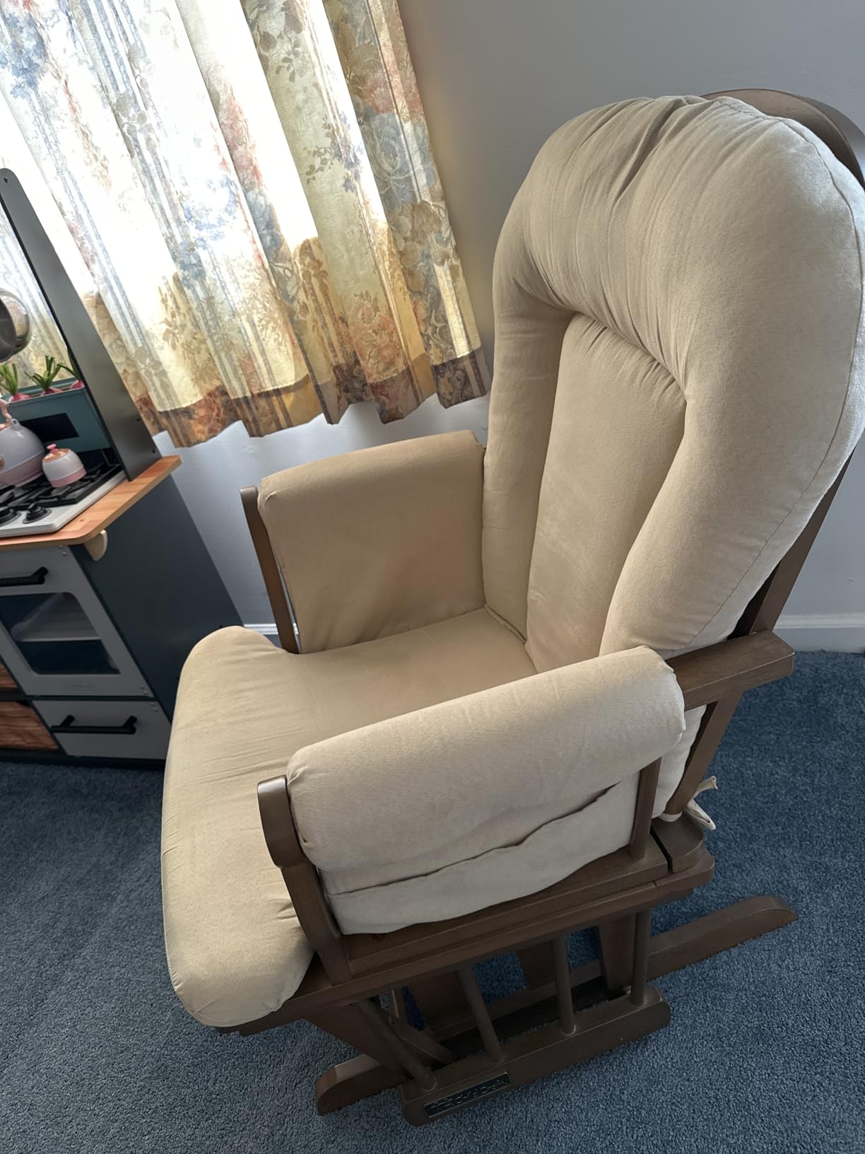 Child Craft Cozy Glider Rocker and Ottoman Set, Smooth Quiet Gliding Motion, Padded Cushion with Convenient Storage Pockets, Solid Wood Base & Frame (Matte White with Light Gray Cushion) customer photo 2