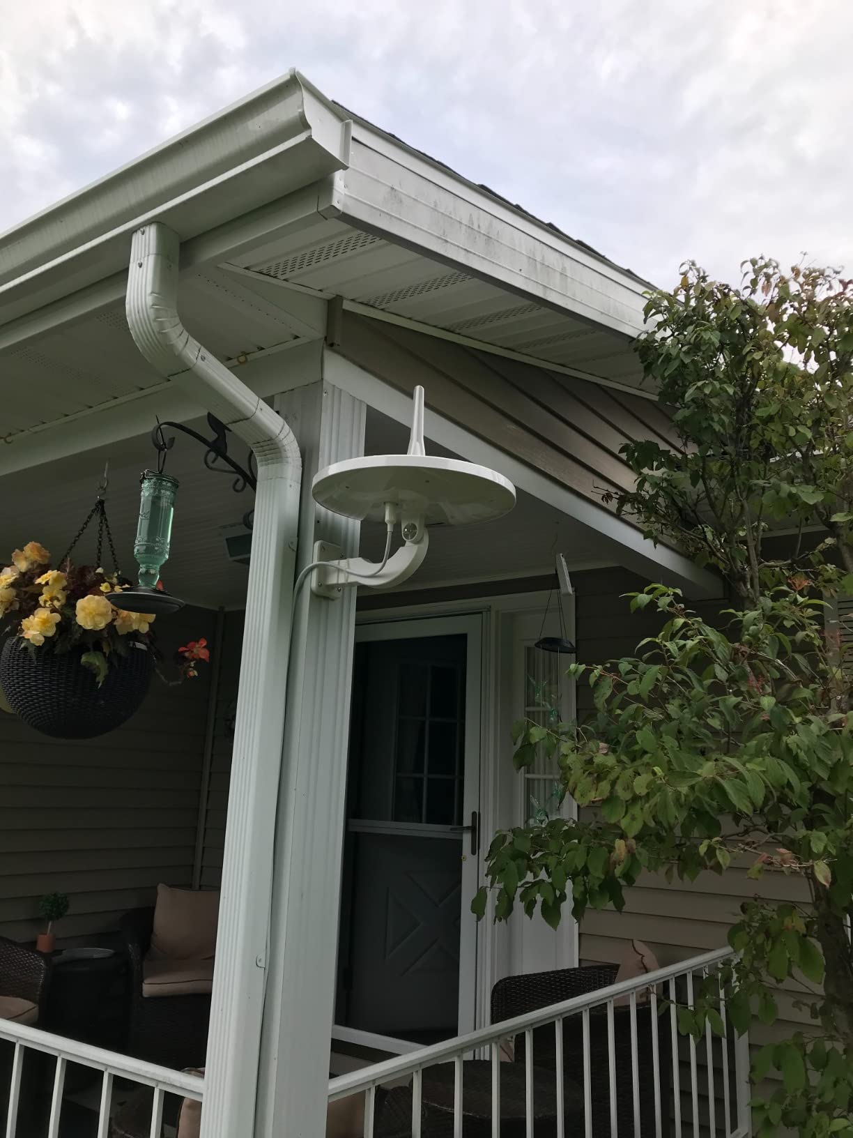 Upgraded Version - ANTOP AT-415B 720° UFO Dual Omni-Directional Outdoor HDTV Antenna with Exclusive Smartpass Amplifier &4G LTE Filter, Fit for Outdoor/RV/Attic Use(33ft Coaxial Cable,4K UHD Ready) customer photo 2
