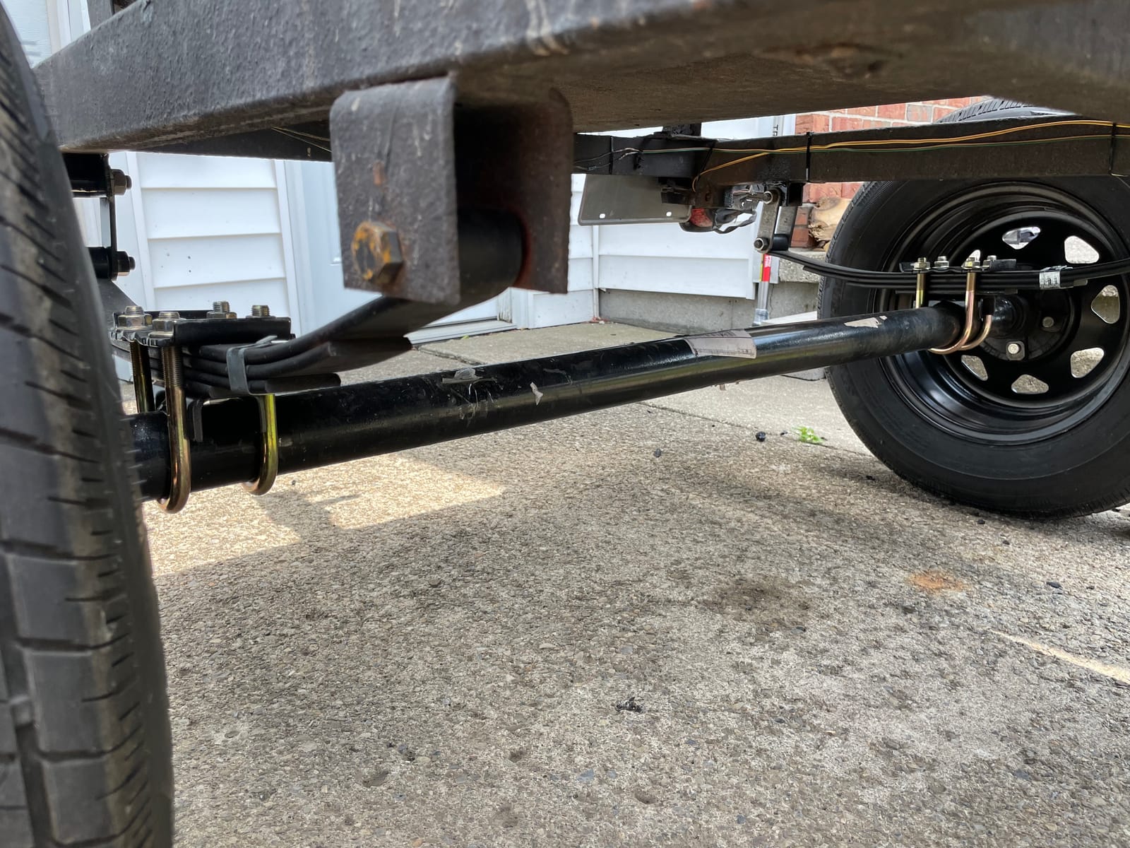 3,500LB Straight Idler Trailer Axle 60HF 48SC customer photo 2